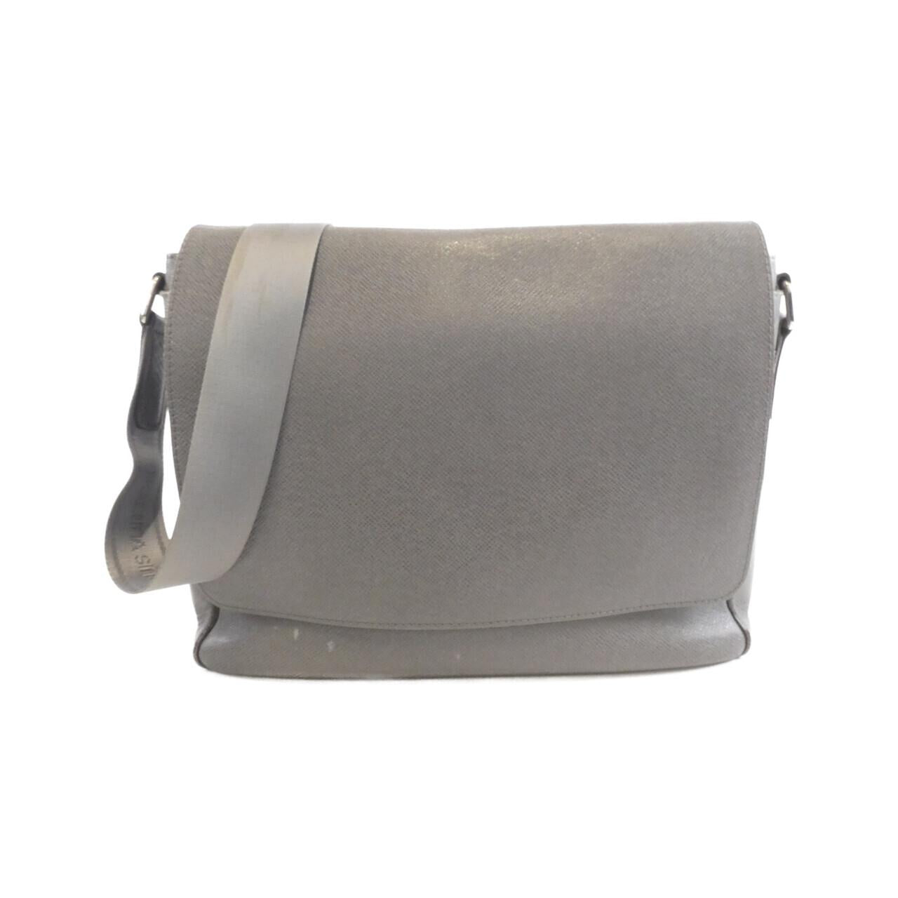 Louis Vuitton Taiga Shoulder Bag