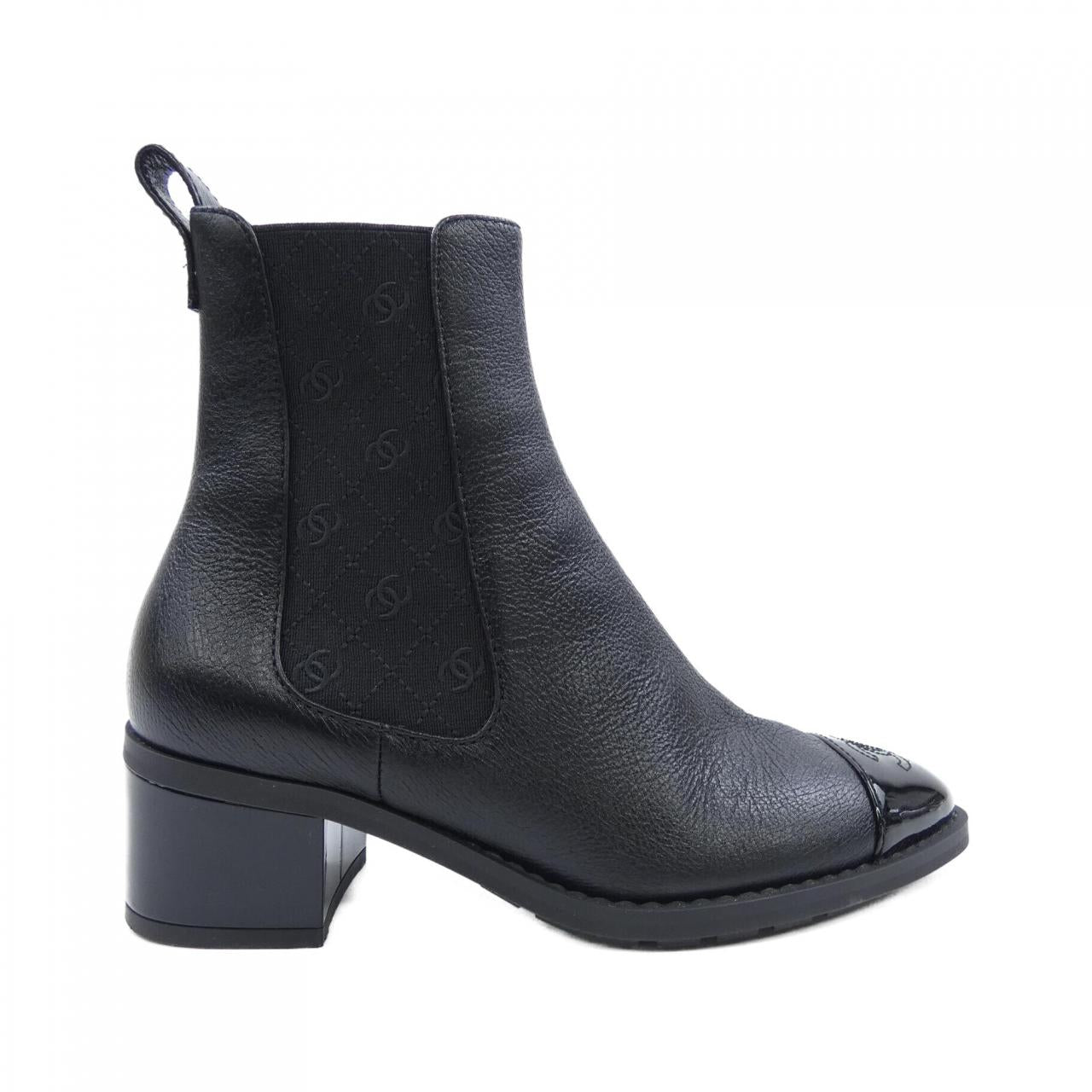Chanel SHORT BOOTS Shiny Grain Calfskin Patent Calfskin Boots