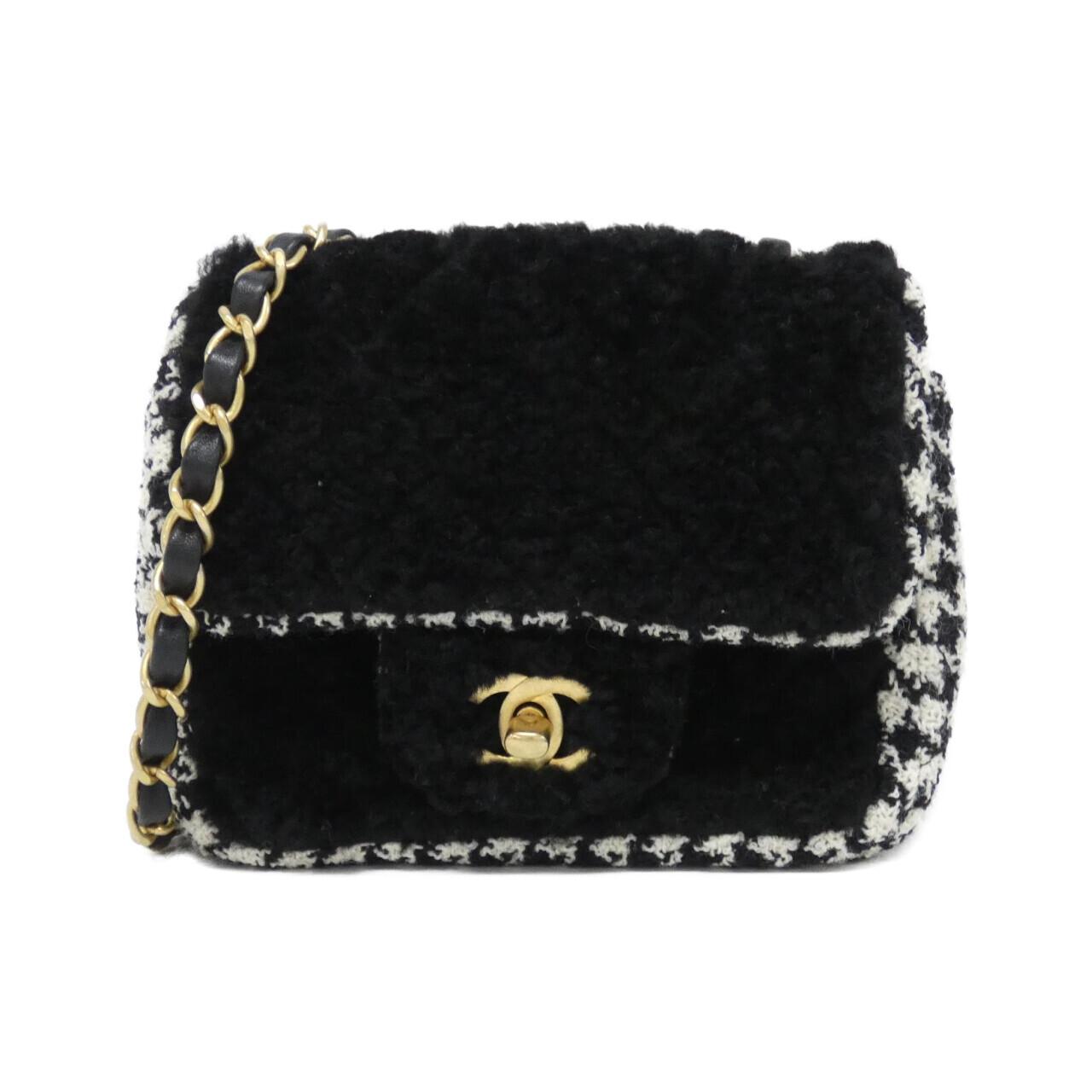 Chanel Shearling Sheepskin Tweed Shoulder Bag