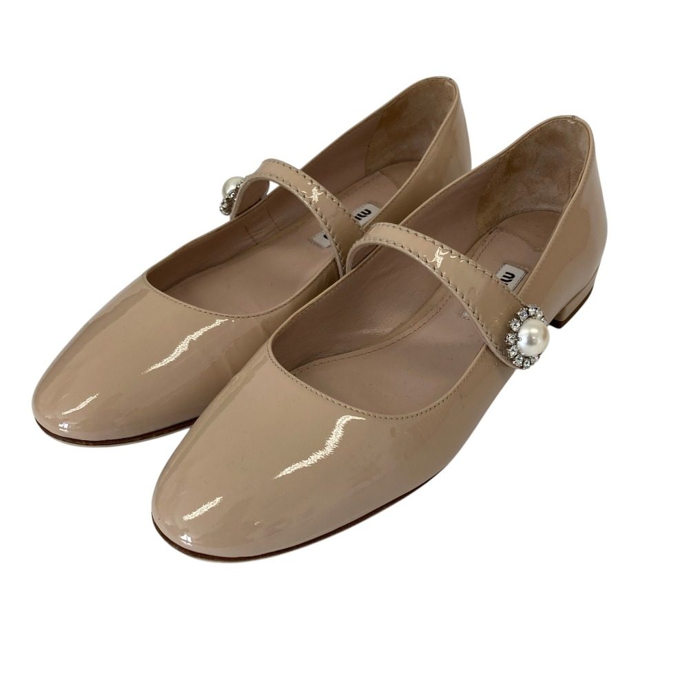 Miu Miu Imitation Pearl Patent Leather Ballet Flats