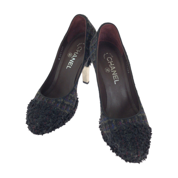 Chanel tweed pumps