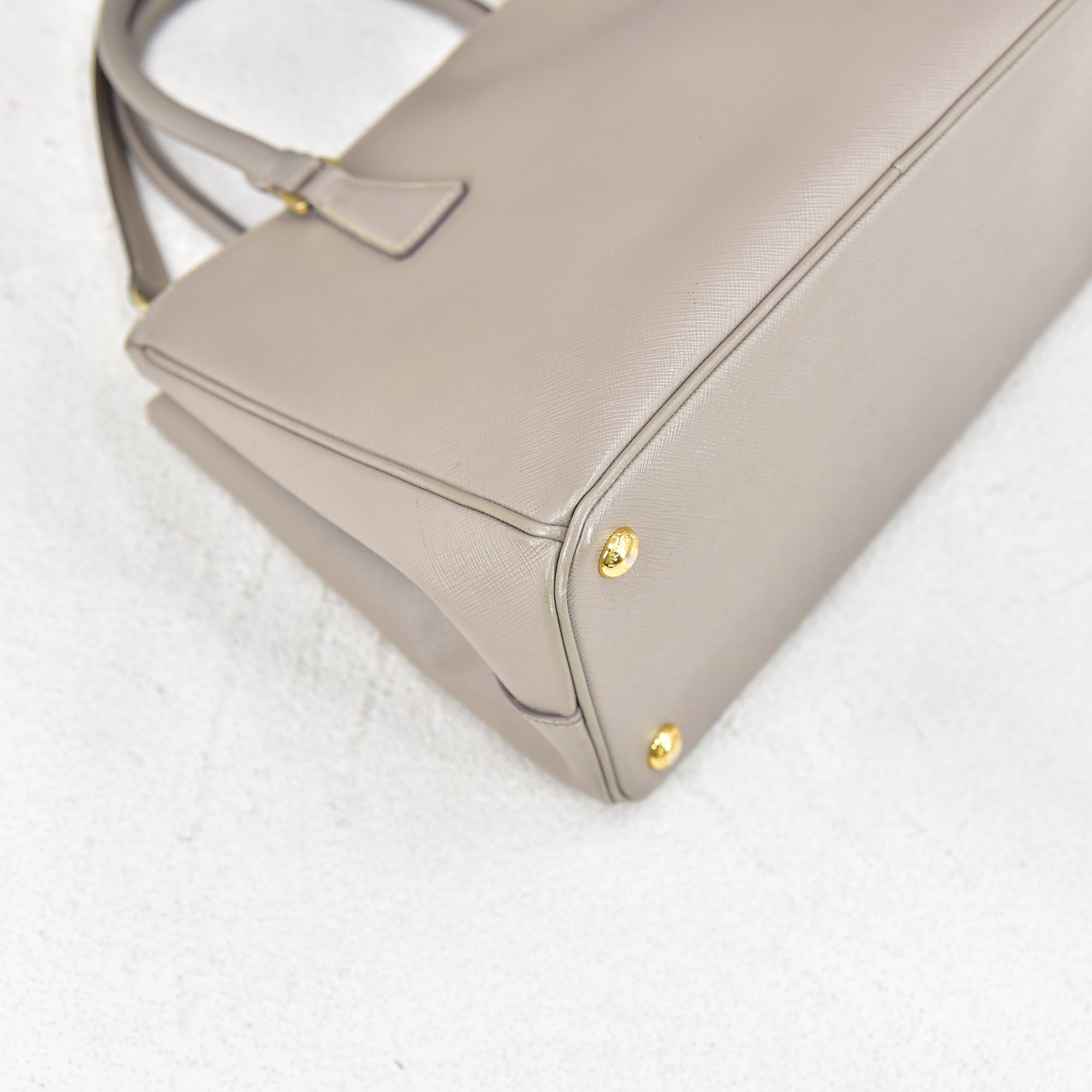 Saffiano Galleria Double Zip Bag