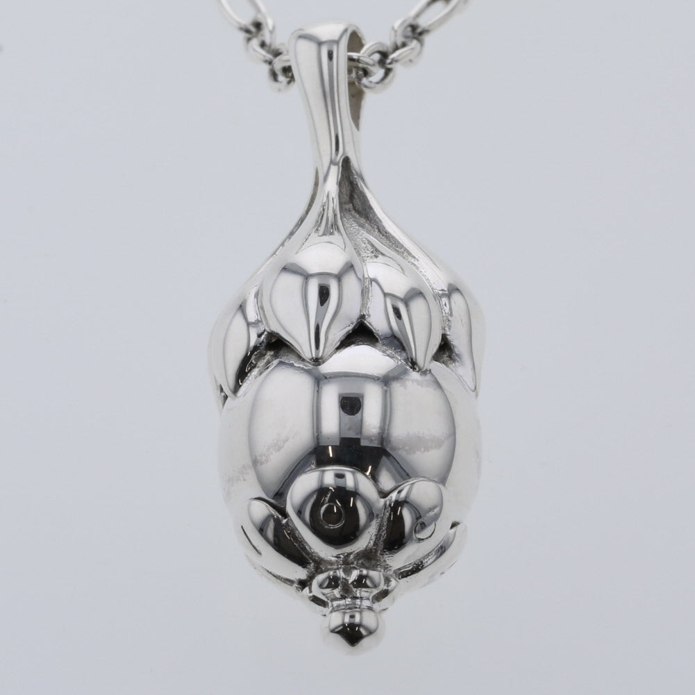 Silver Chain Pendant Necklace