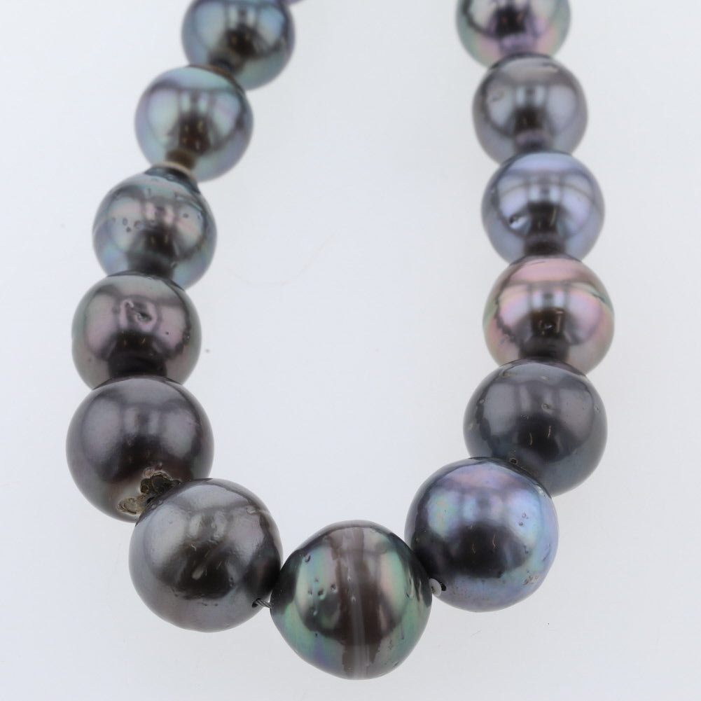 Classic Black Pearl Necklace