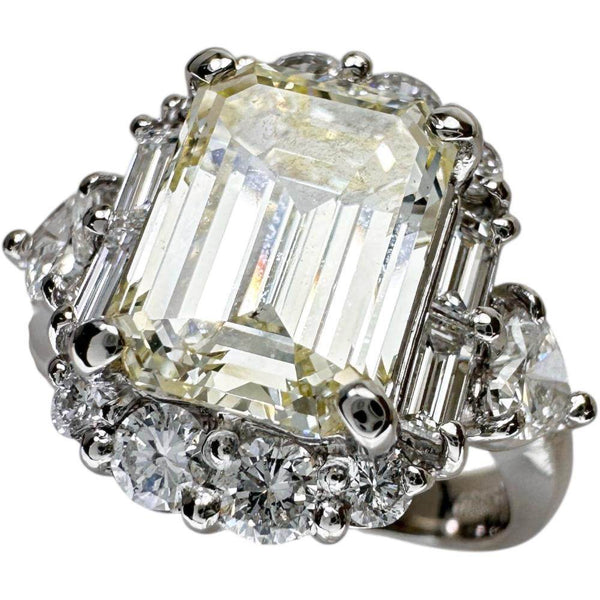 Pt900 3.747ct Emerald Cut Diamond Ring