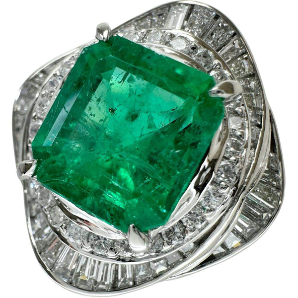 Platinum Emerald Diamond Ring