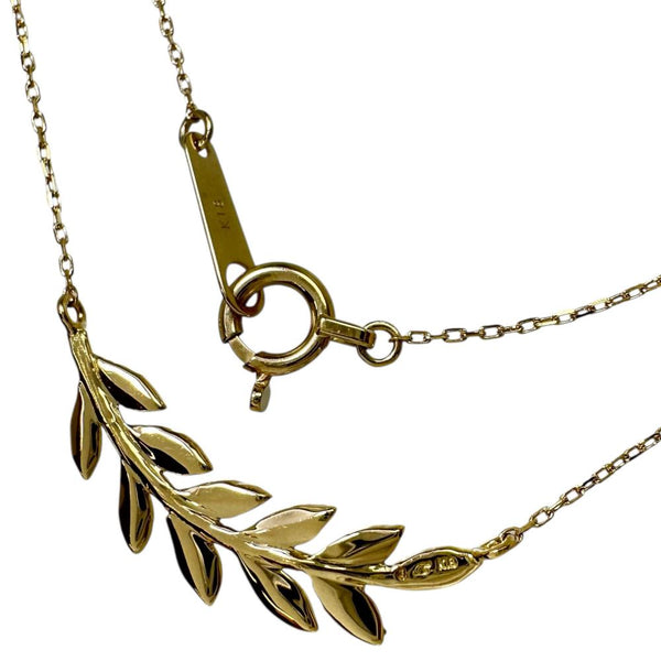 Leaf Motif Au750 Necklace