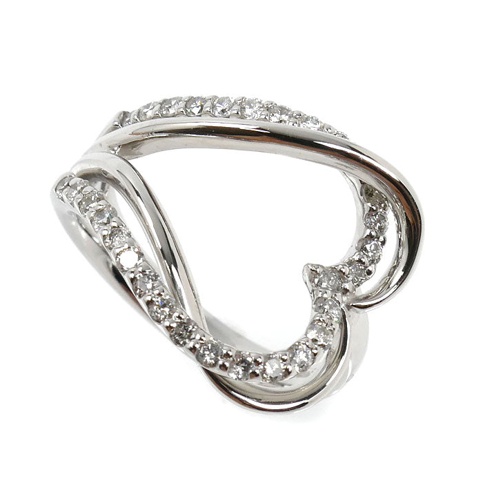 Au750 White Gold Heart Diamond Ring