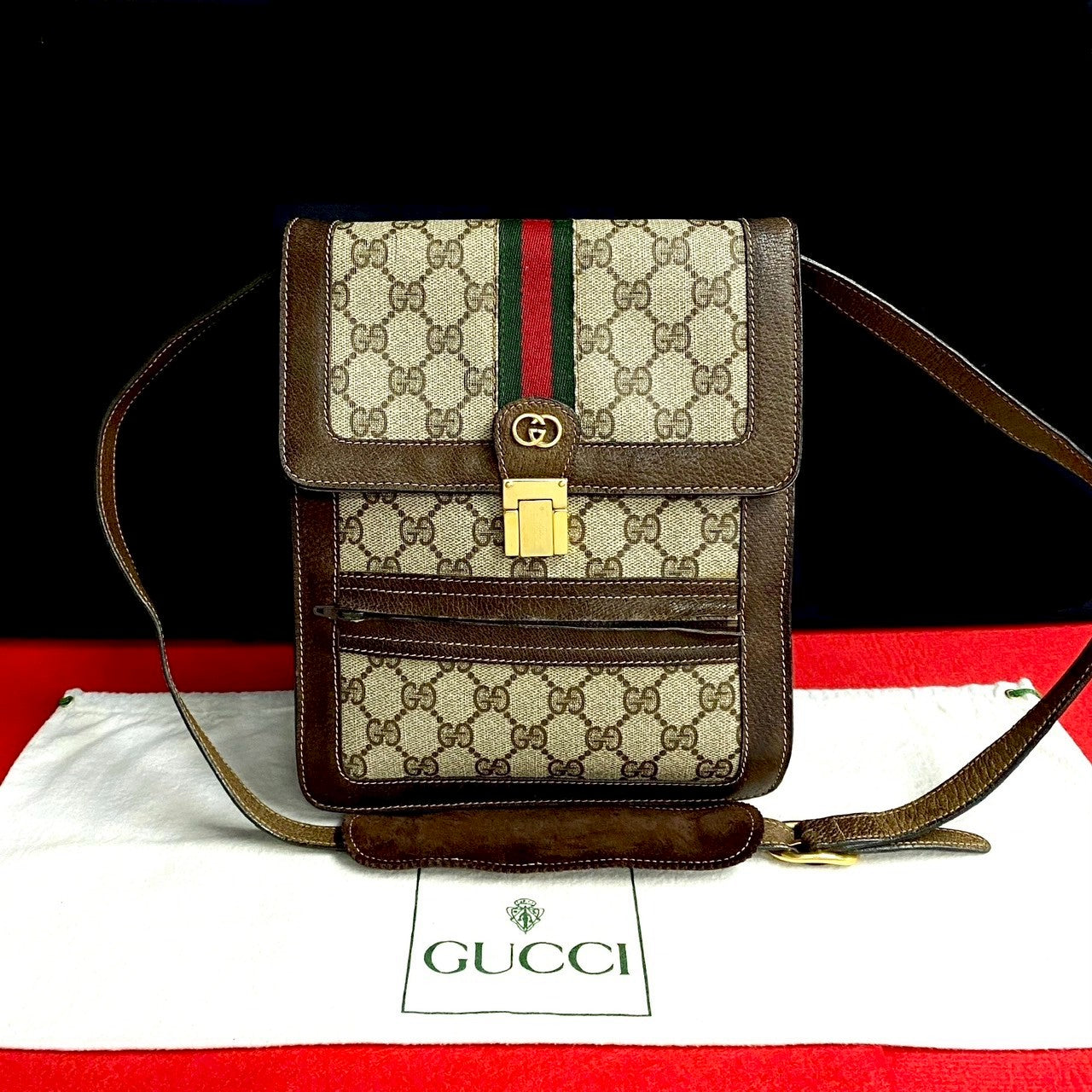 Gucci Old Gucci GG Logo PVC Leather Shoulder Bag
