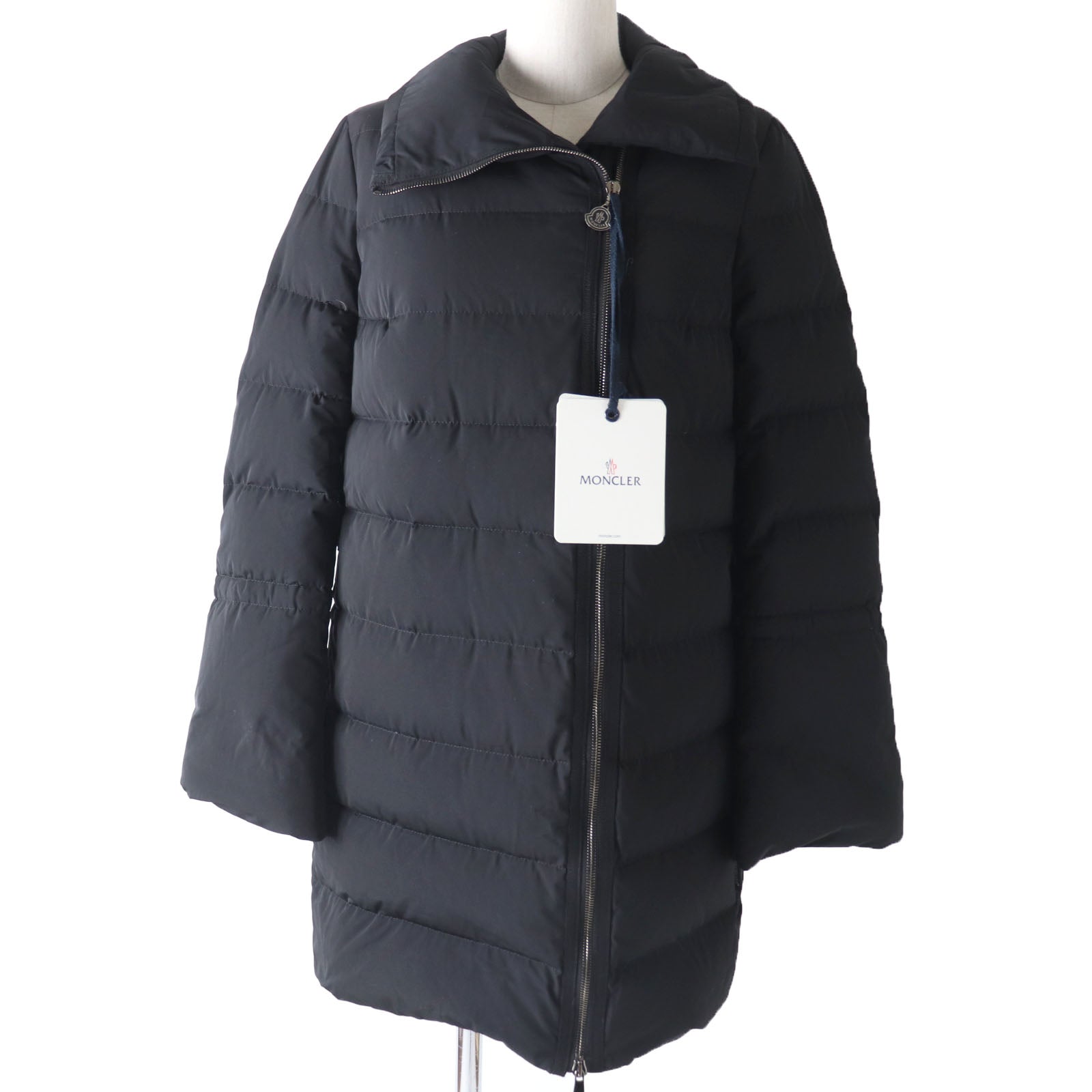 Moncler Lobelia Down Coat Black Women