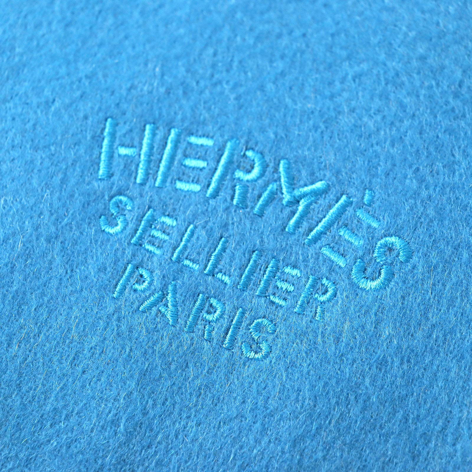 HERMES Cashmere Scarf with Fringe Blue