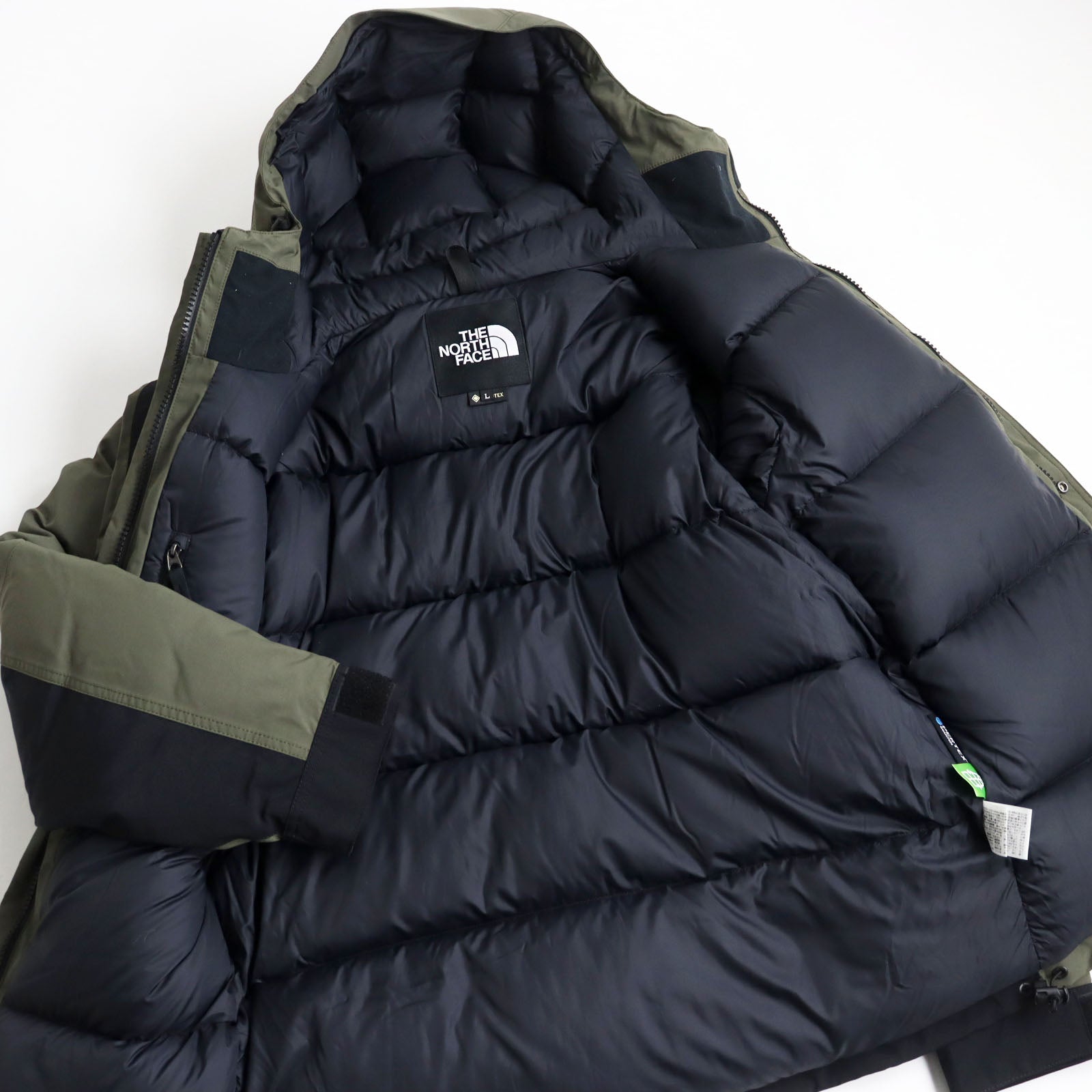 THE NORTH FACE GORE-TEX Down Jacket Khaki Black L