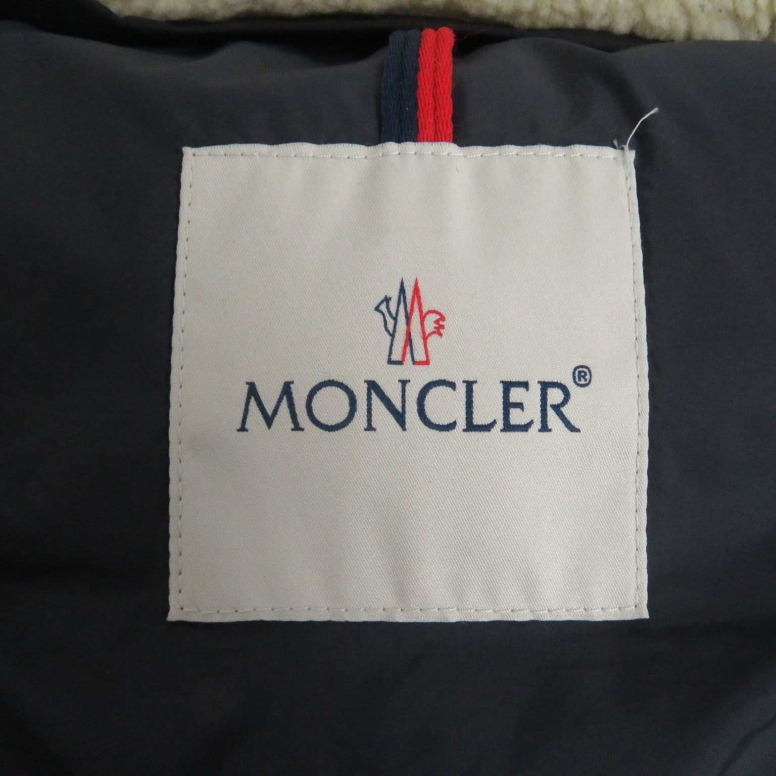 Moncler AUBE GILET Nylon Down Vest Navy