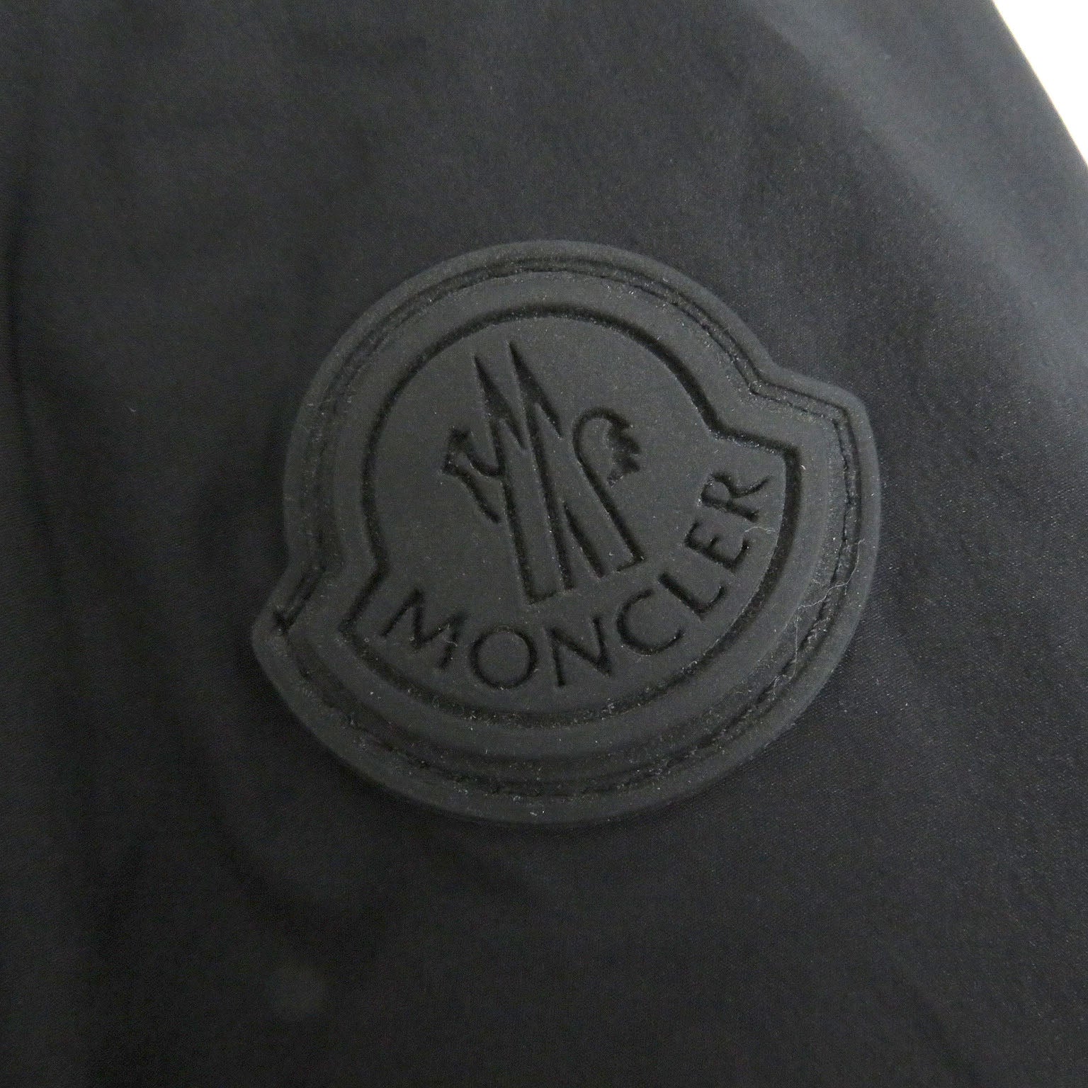 Moncler CHARTRES GIUBBOTTO Down Jacket Black