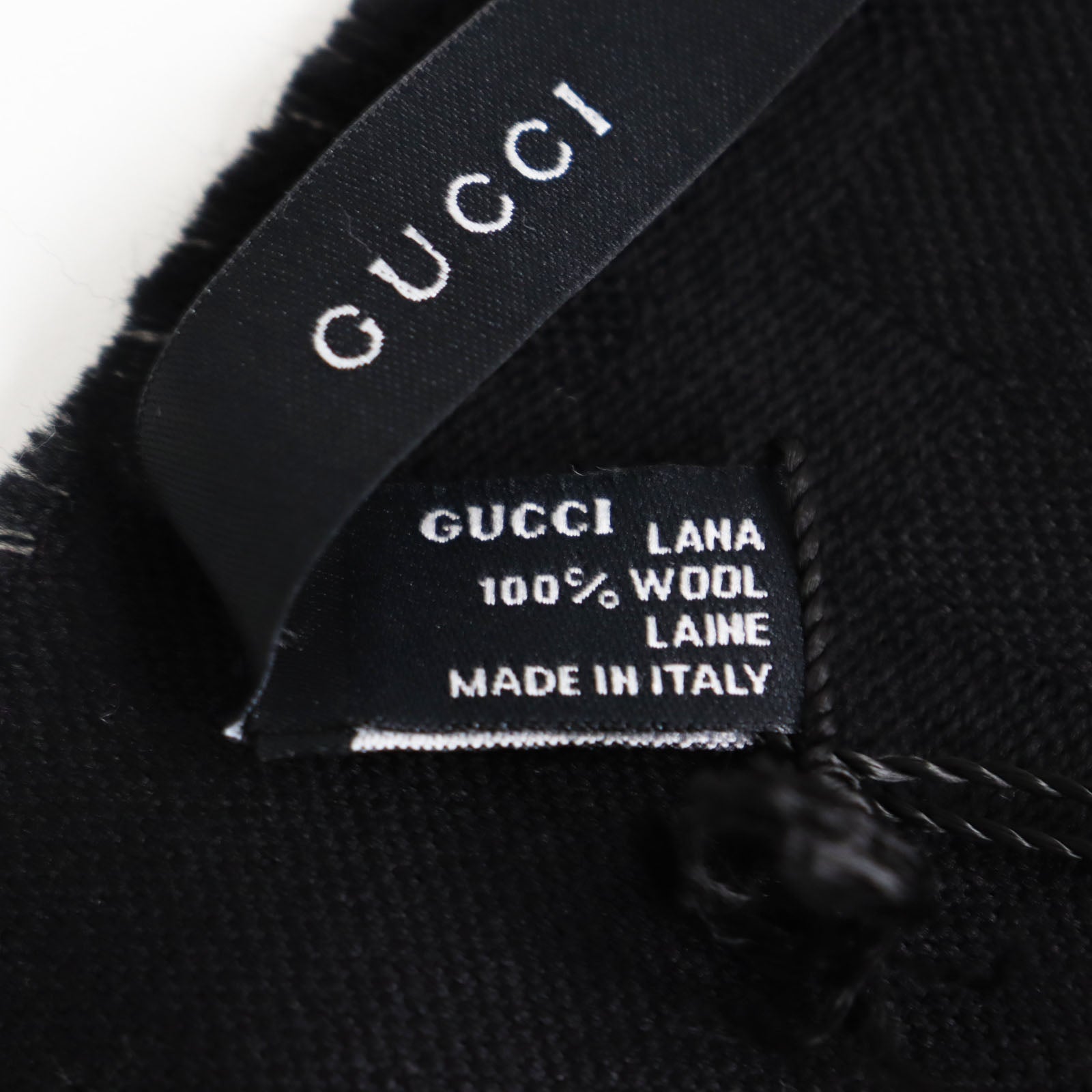 GUCCI Wool GG Pattern Scarf Black