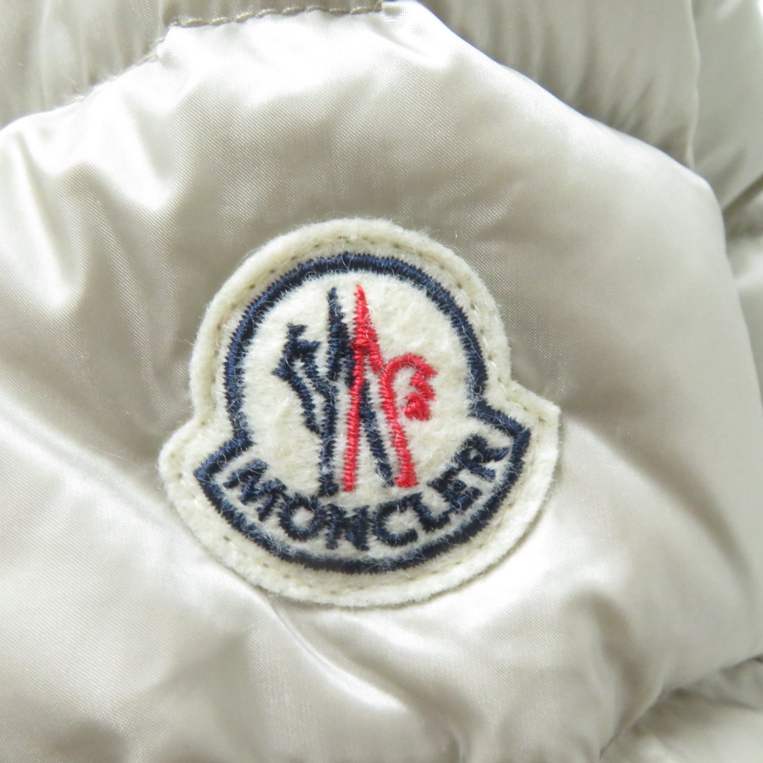 Moncler HERMINE Nylon Hooded Down Coat