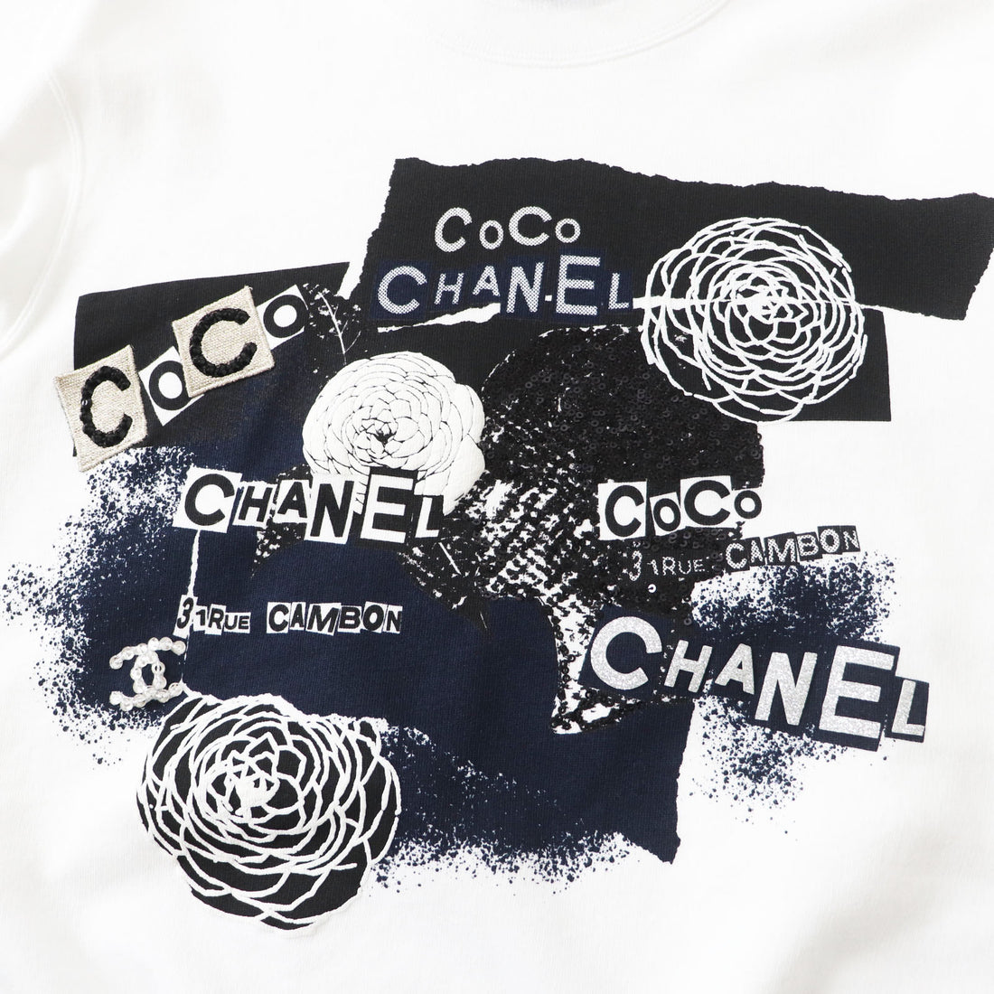 Chanel Graphic Logo Sweatshirt XS White