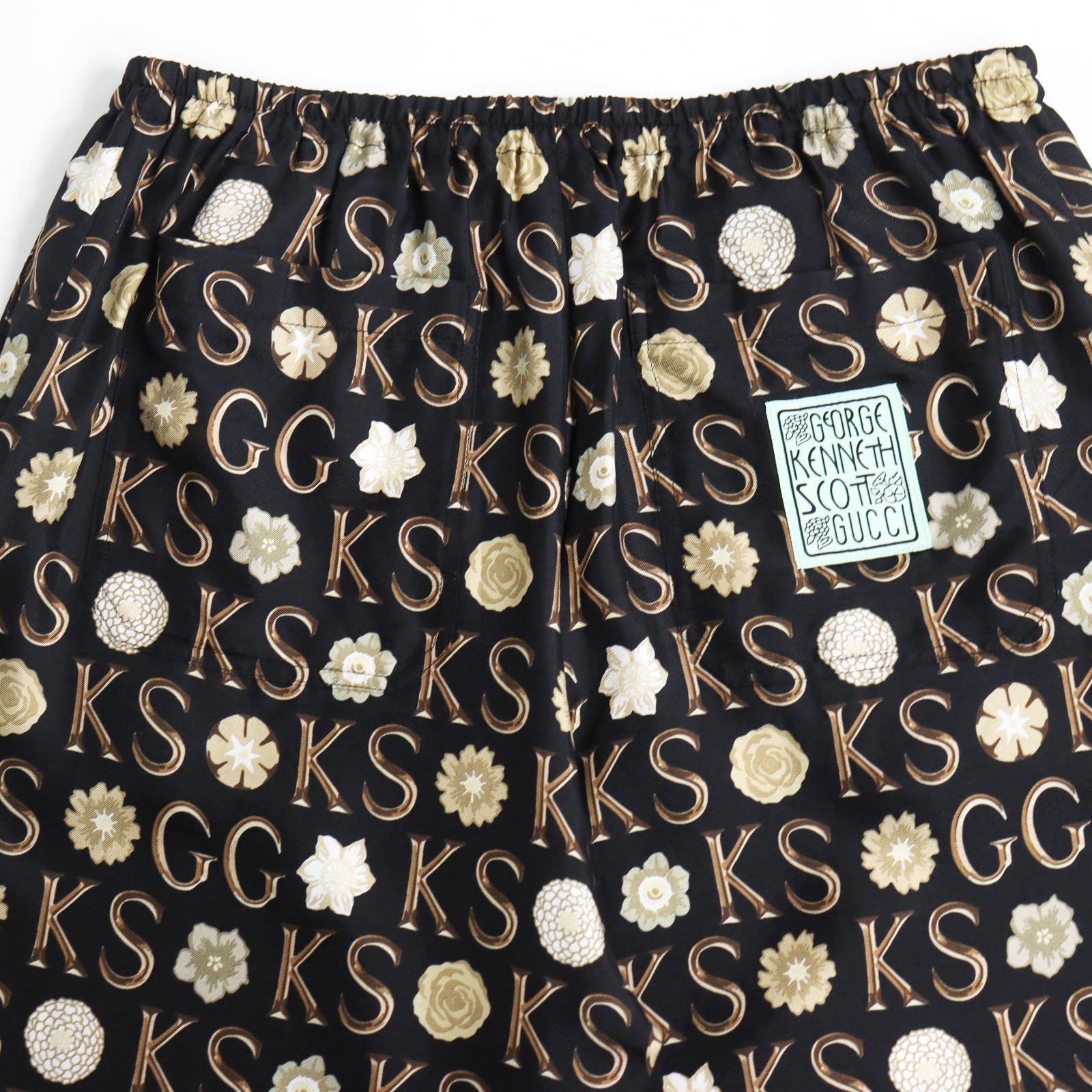 GUCCI Ken Scott Silk Floral Shorts Black 44