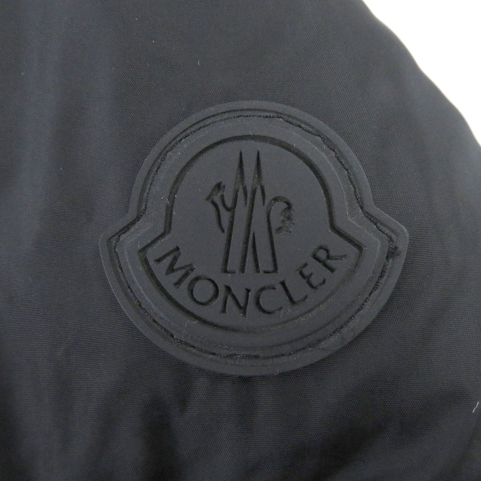 Moncler MONTCLA Nylon Down Jacket Black