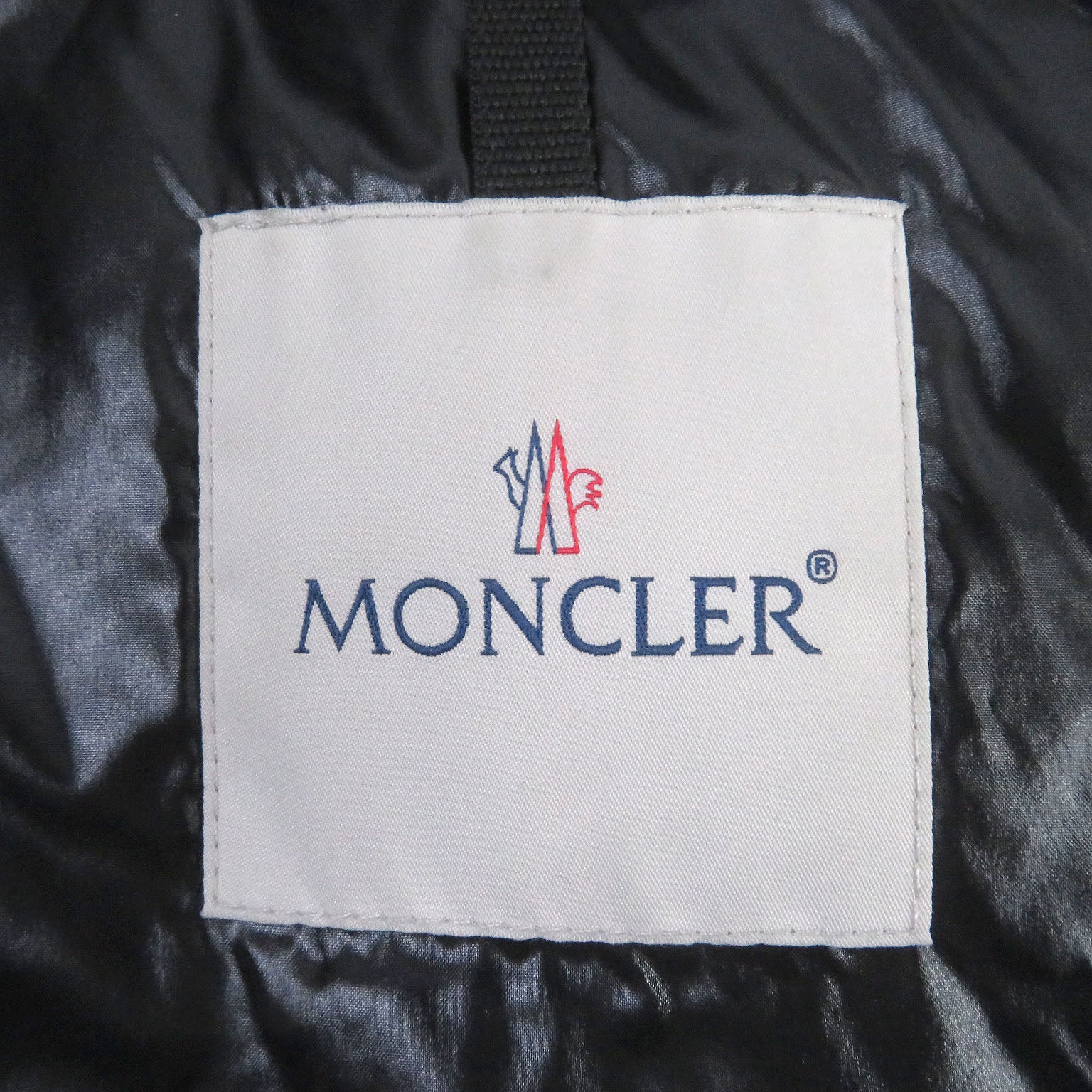 Moncler MONTCLA Nylon Down Jacket Black