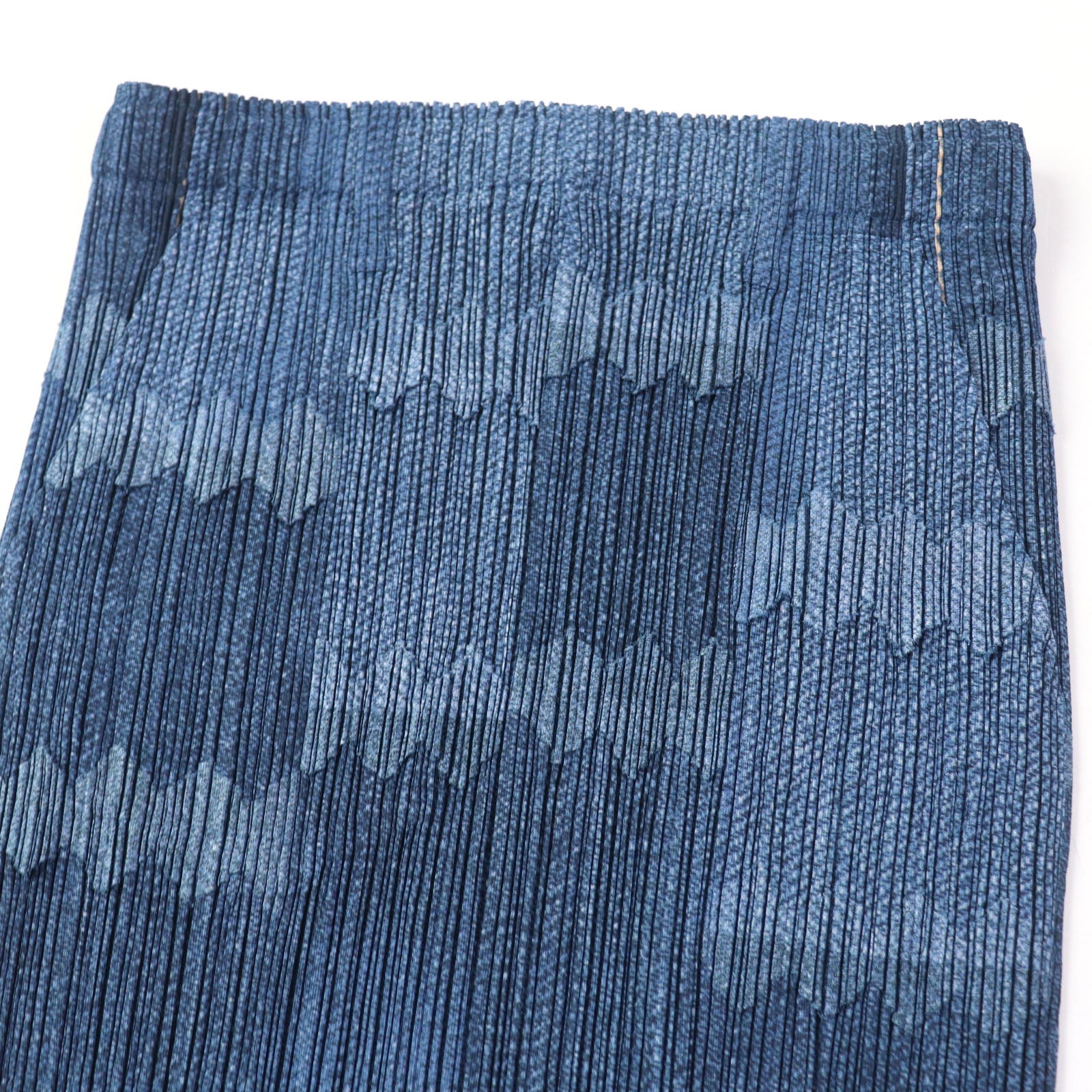 PLEATS PLEASE Denim Zigzag Tight Skirt