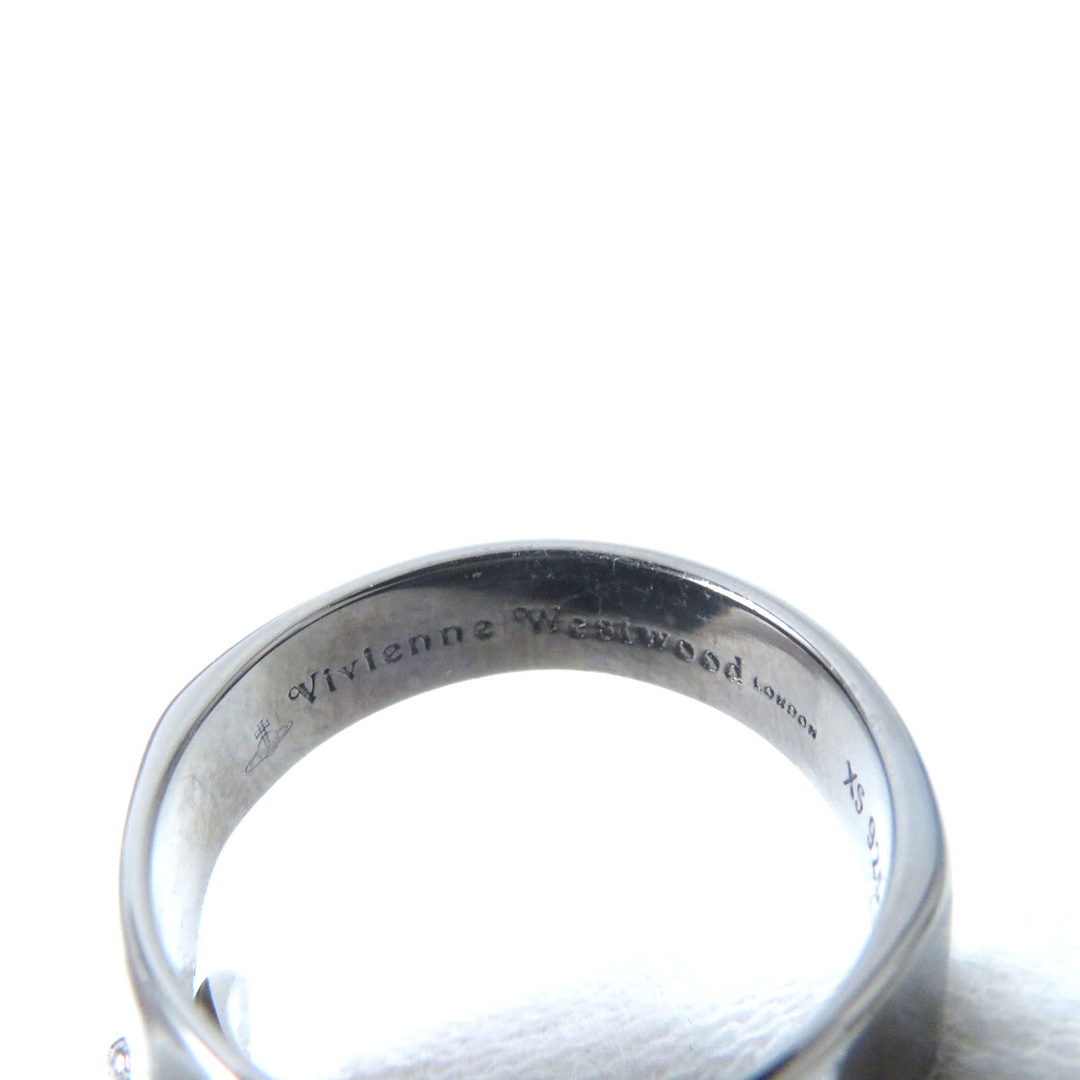 Vivienne Westwood Orb Armor Ring Silver XS