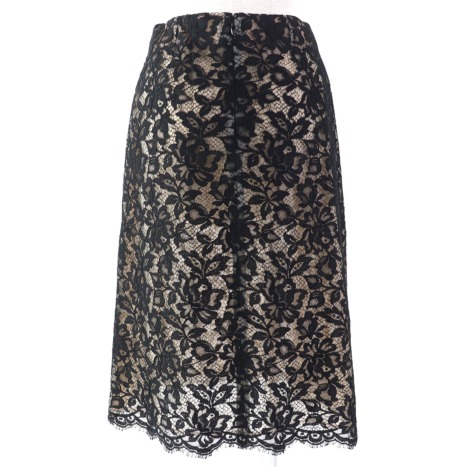 Chanel Black Lace Skirt, Silk Lining, Size 34