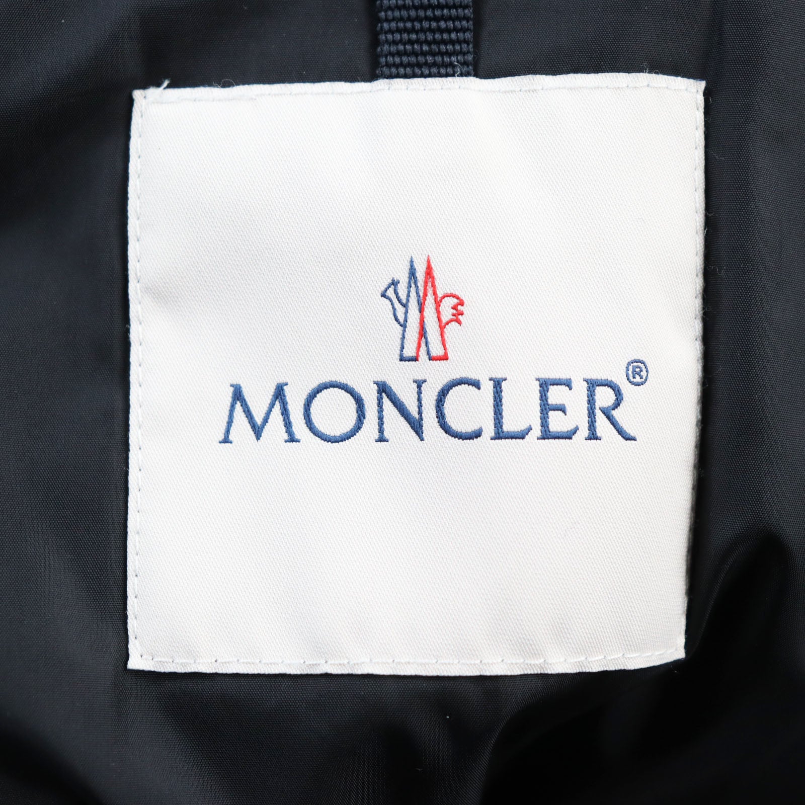 Moncler POLARIS GIUBBOTTO Down Jacket Navy