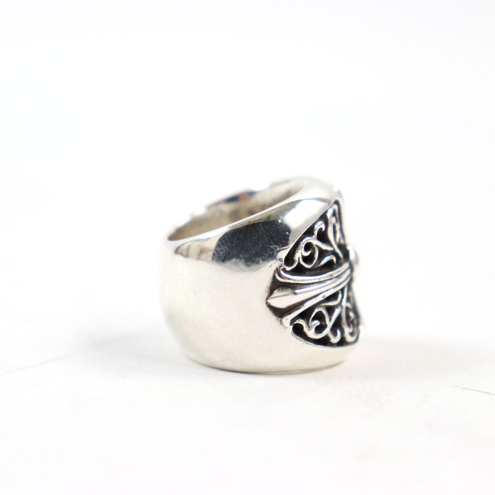 CHROME HEARTS Silver Cross Logo Ring