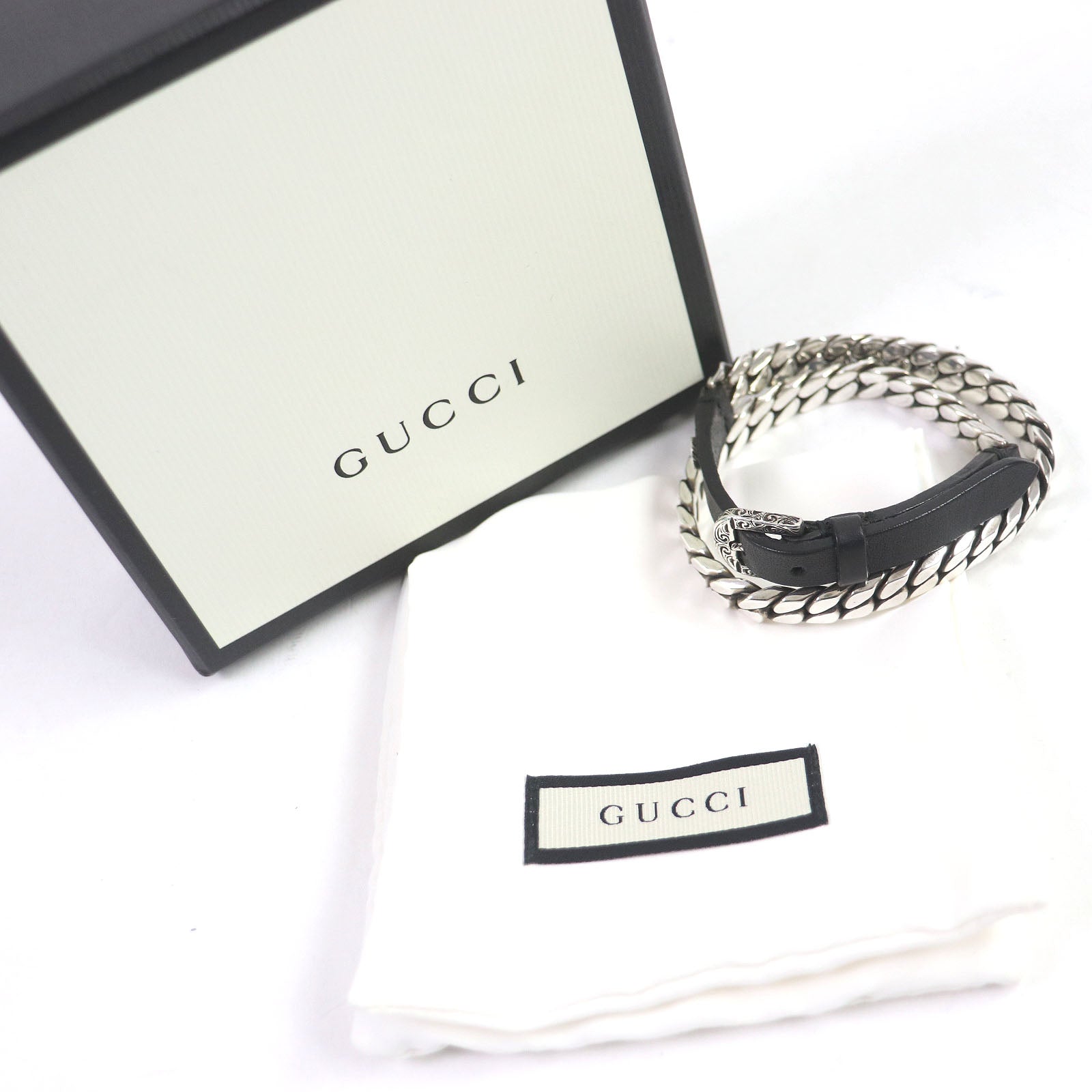 Gucci Arabesque Interlocking G Bracelet Silver Leather