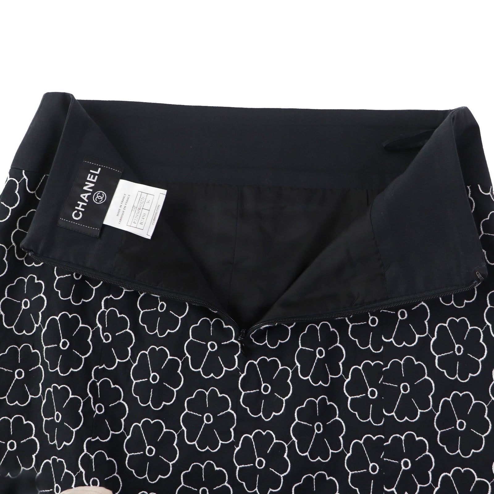 Chanel Camellia Pattern Skirt Black White 36