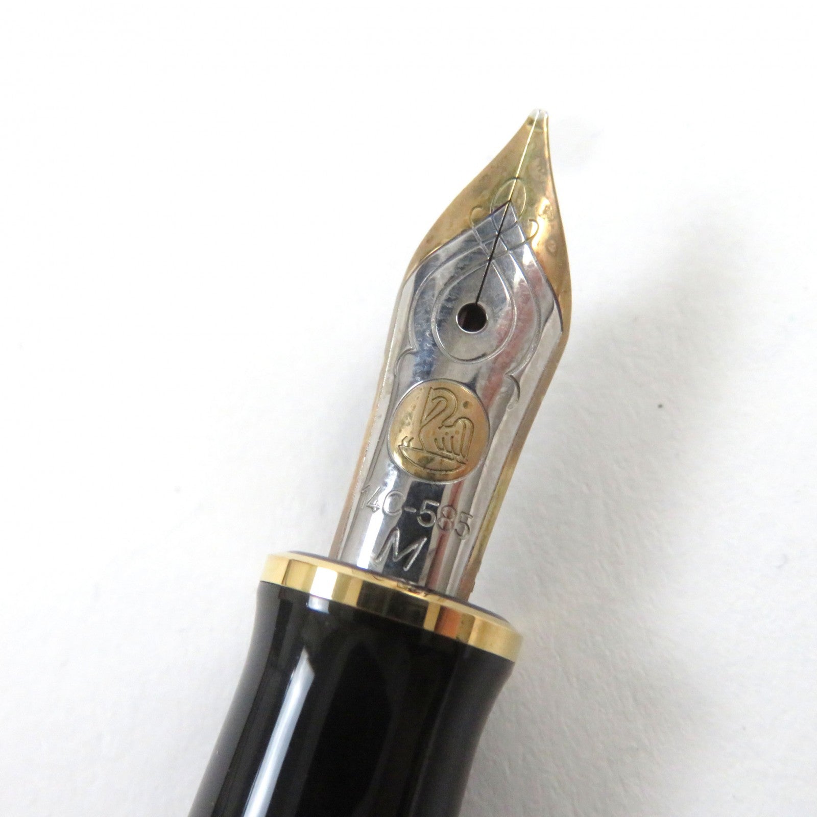 PERIKAN M400 SOUVERAN K14 M nib Fountain Pen