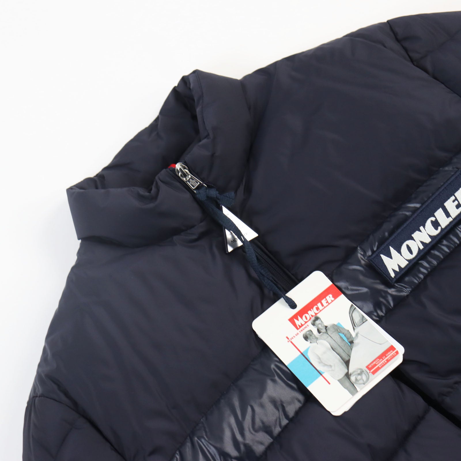 Moncler SERVIERES Nylon Down Jacket