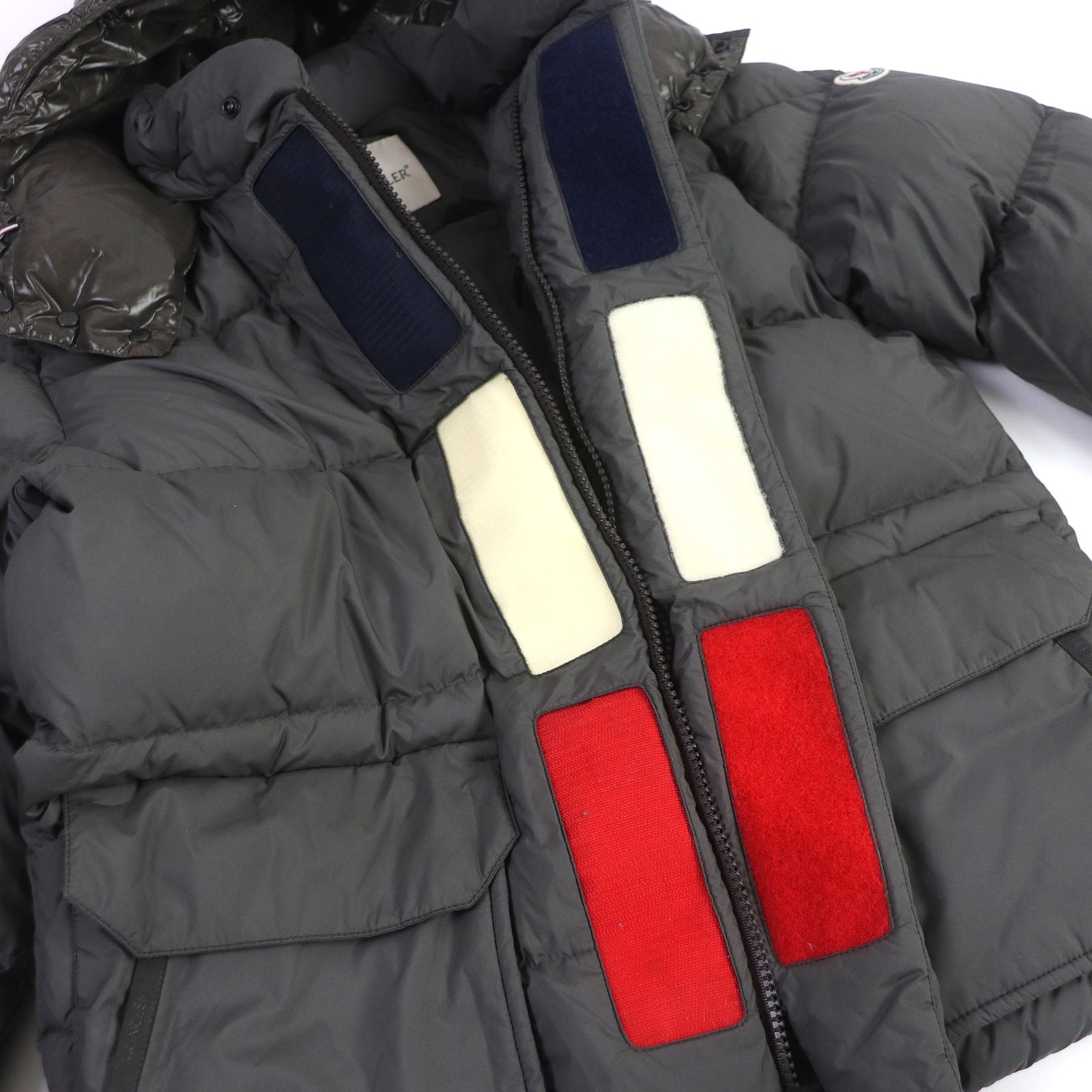 Moncler GLACIER Nylon Down Jacket Khaki