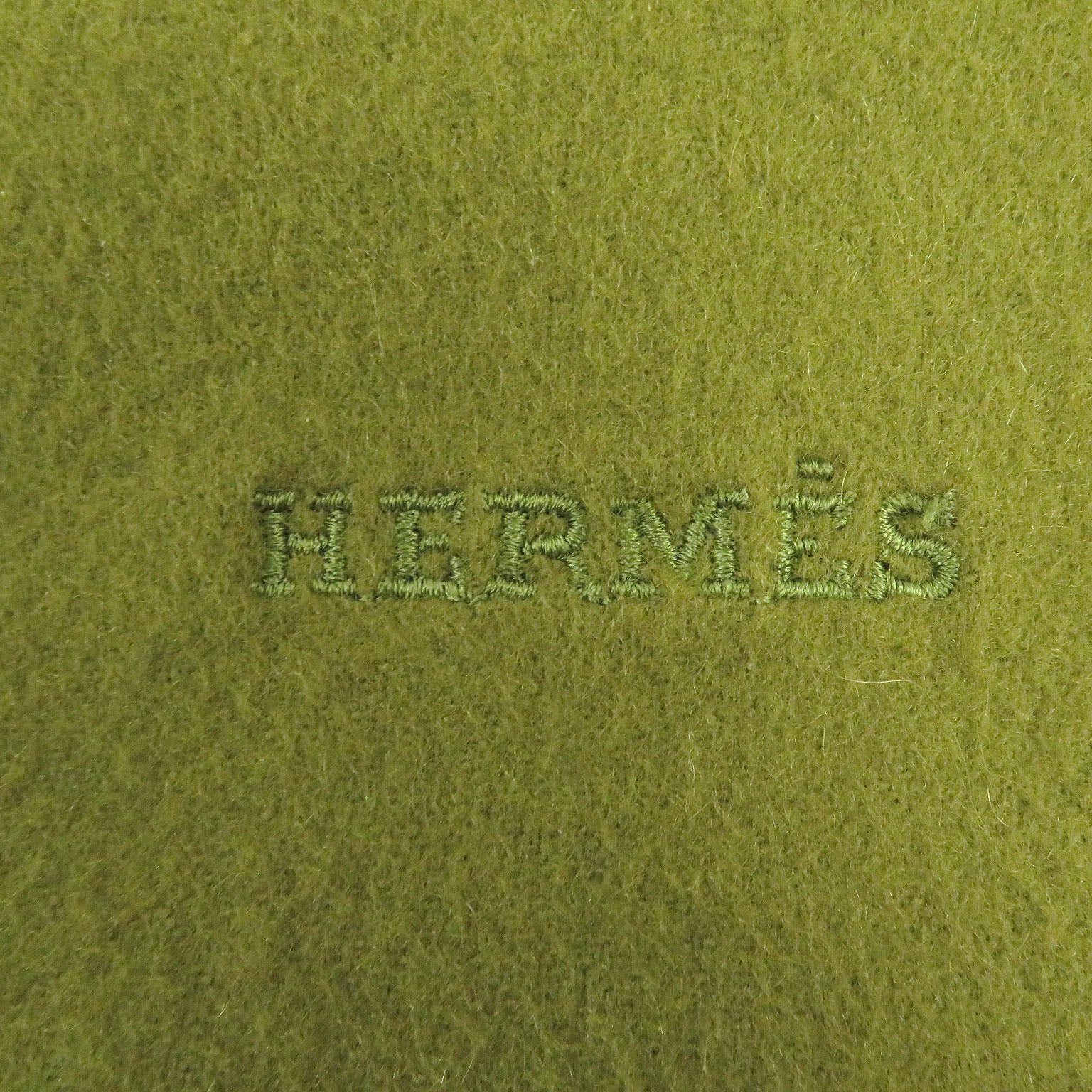 HERMES Cashmere Shawl Scarf Green