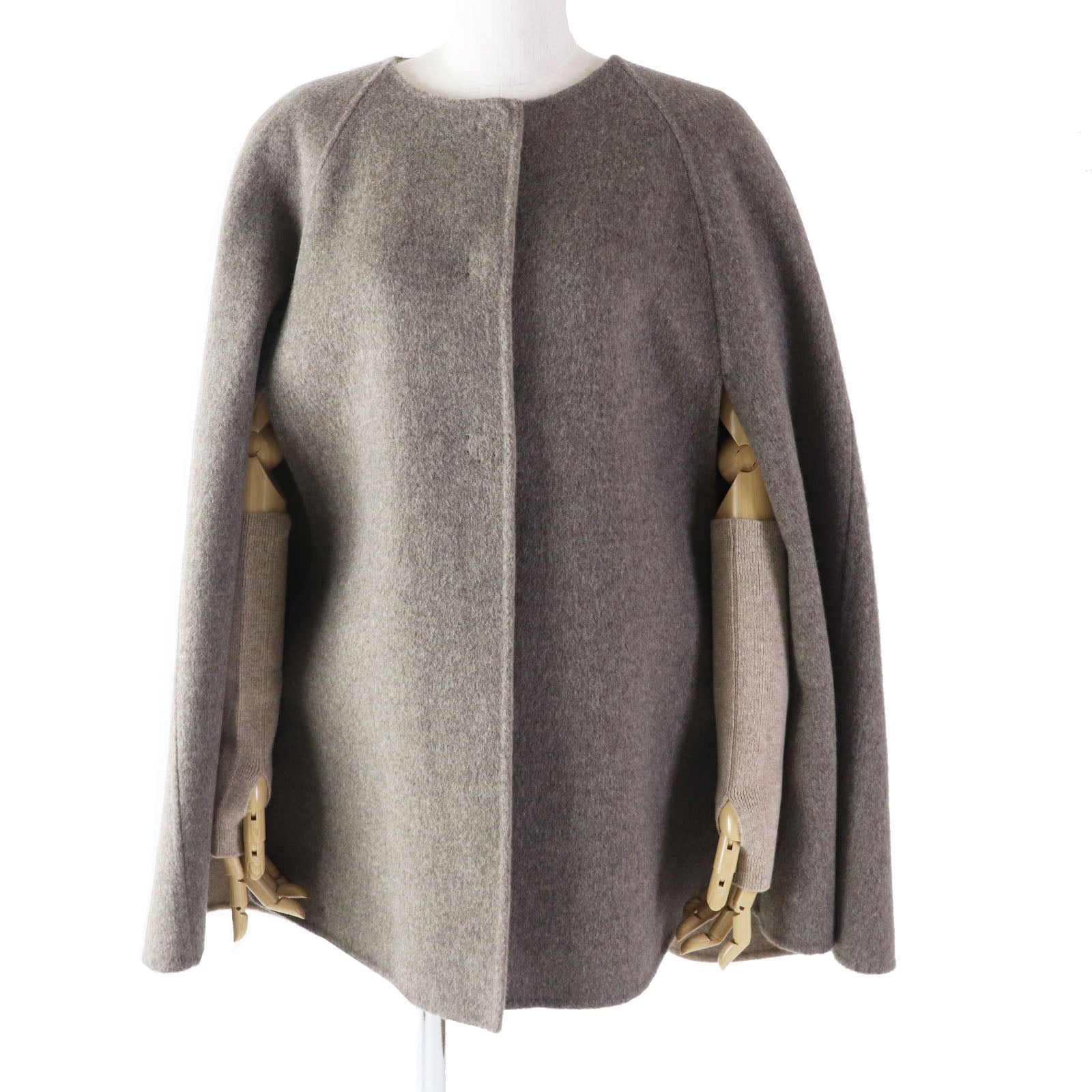 FOXEY Cashmere Reversible Cape Coat Brown