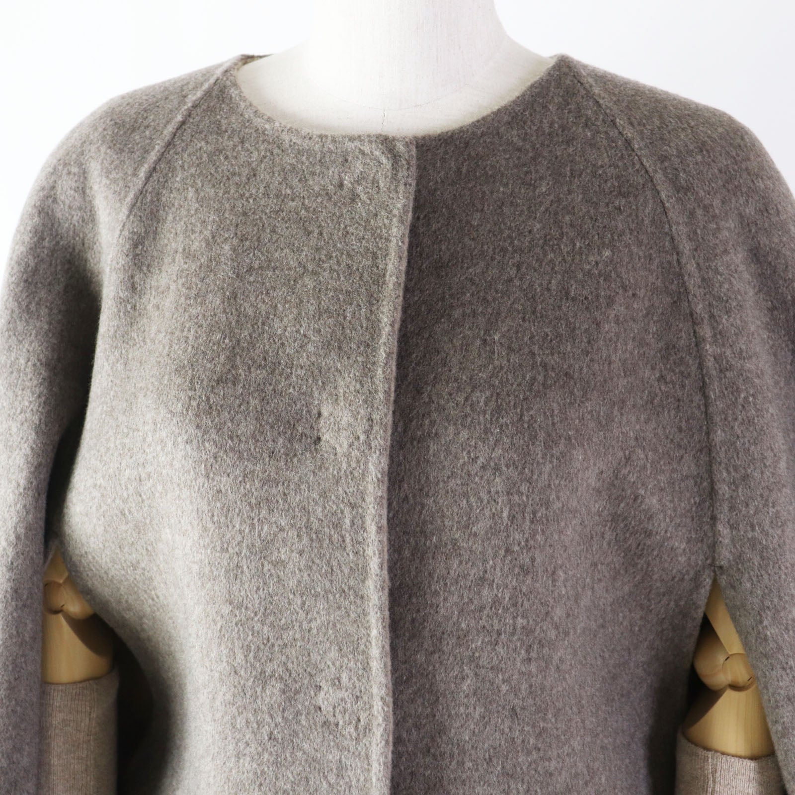 FOXEY Cashmere Reversible Cape Coat Brown