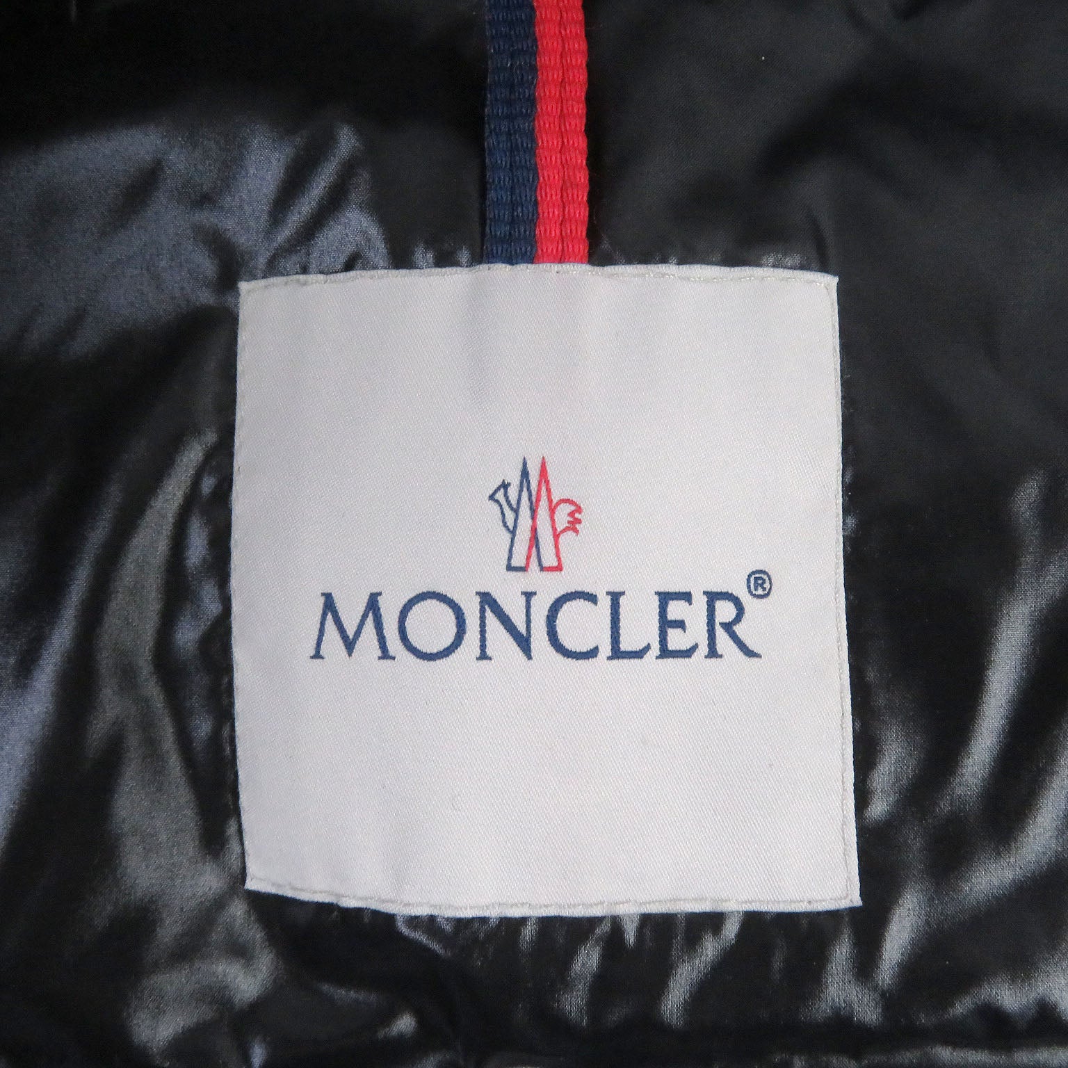 Moncler IDIL Down Jacket Black