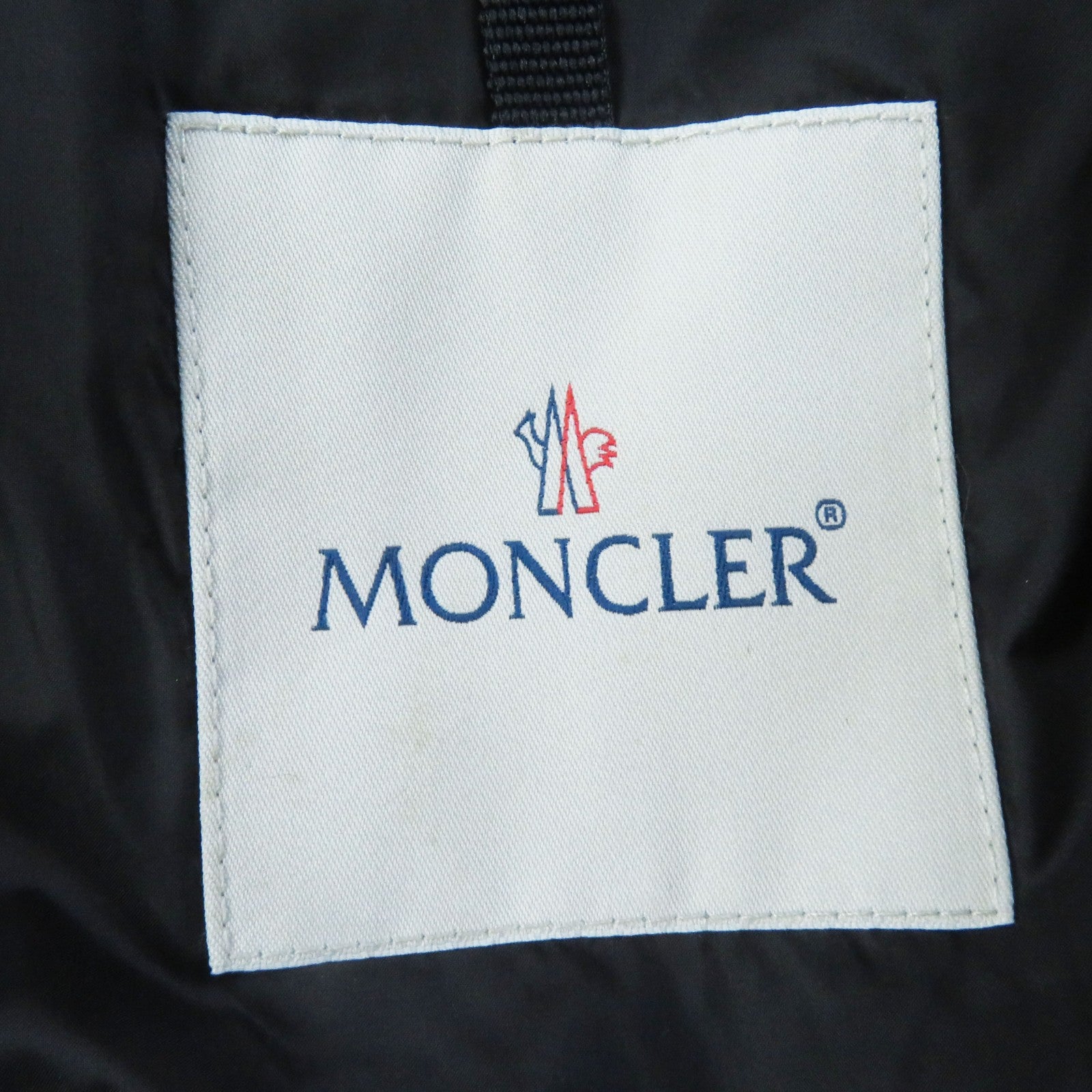 Moncler LACANIZ Nylon Down Coat Women