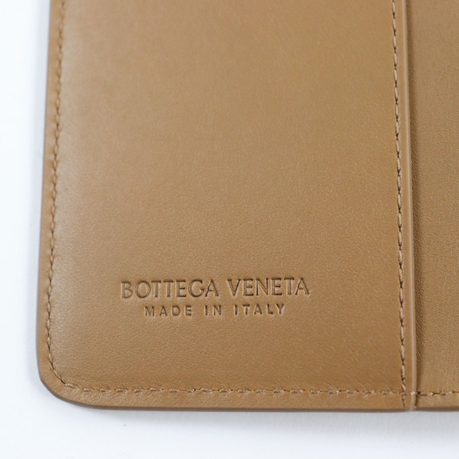 Bottega Veneta Leather Medium Notebook Cover