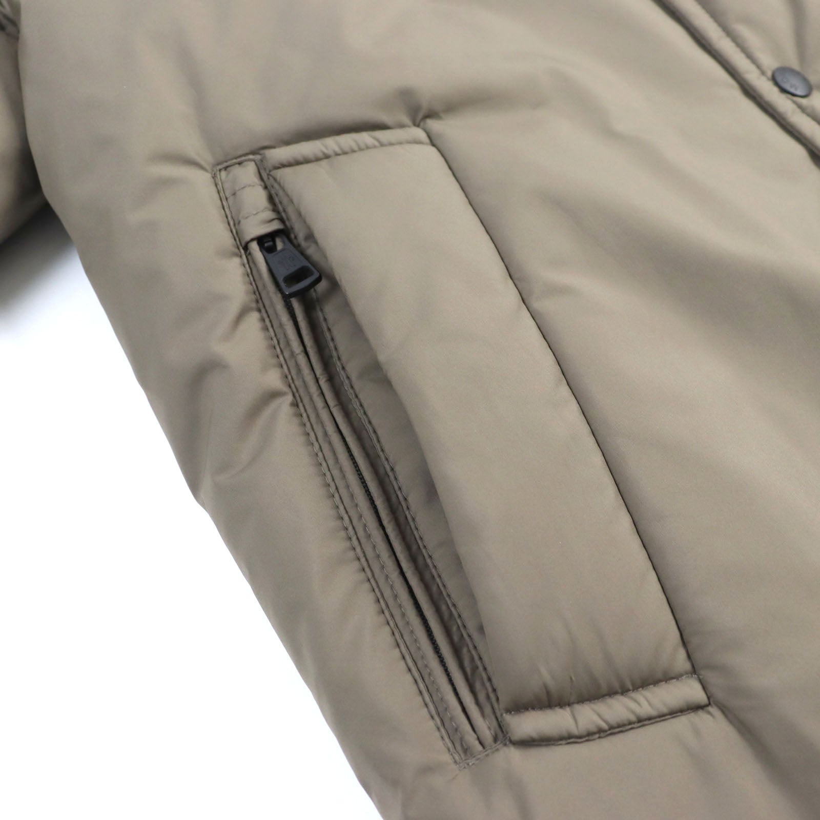 Moncler BARONNIES GIUBBOTTO Down Coat Beige