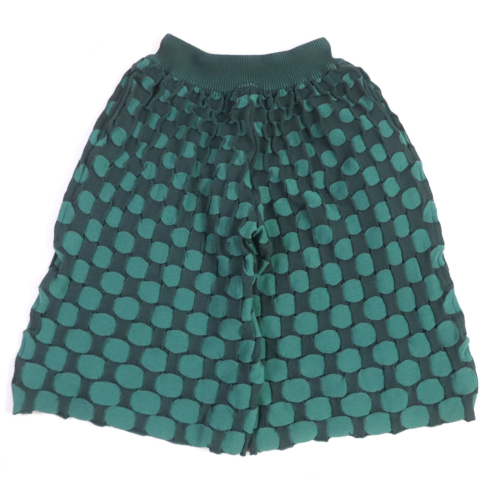 PLEATS PLEASE Dot Pattern Shorts Women