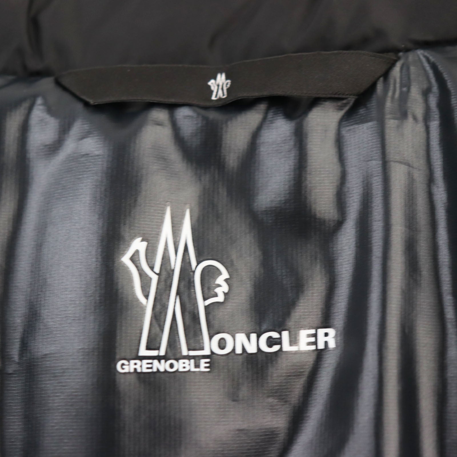 Moncler Grenoble Granier Down Jacket Black Mens