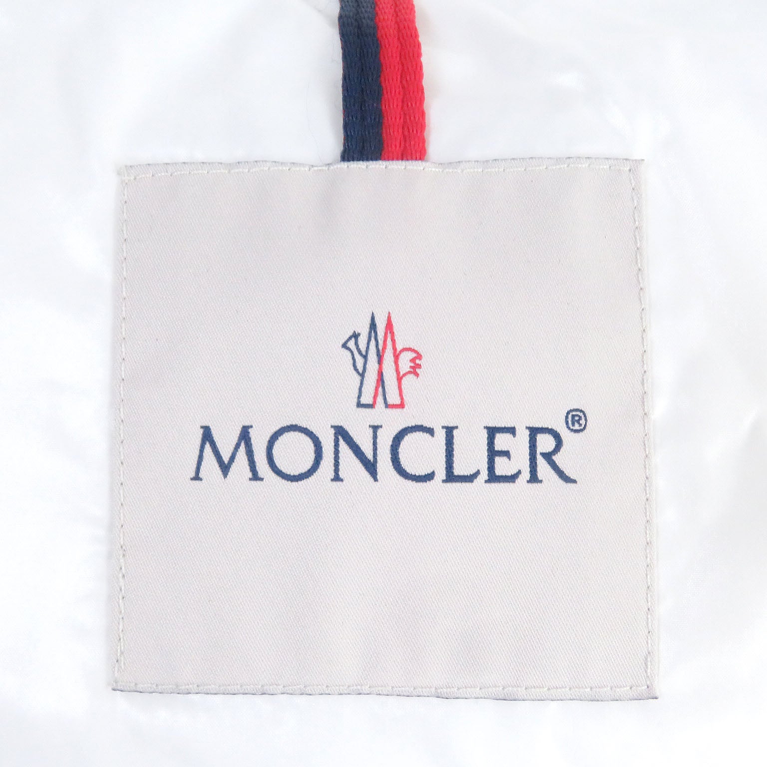 Moncler MONGINEVRO Nylon Down Vest Navy