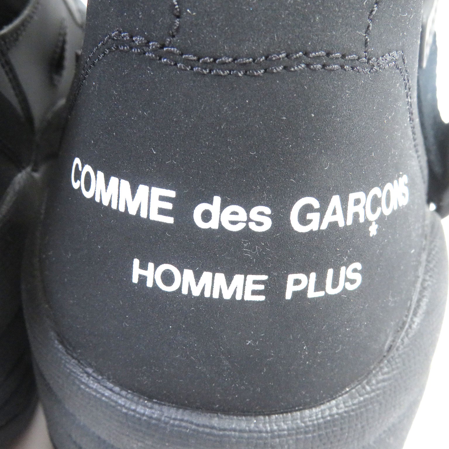 NIKE COMME des GARCONS AIR CARNIVORE Sandals