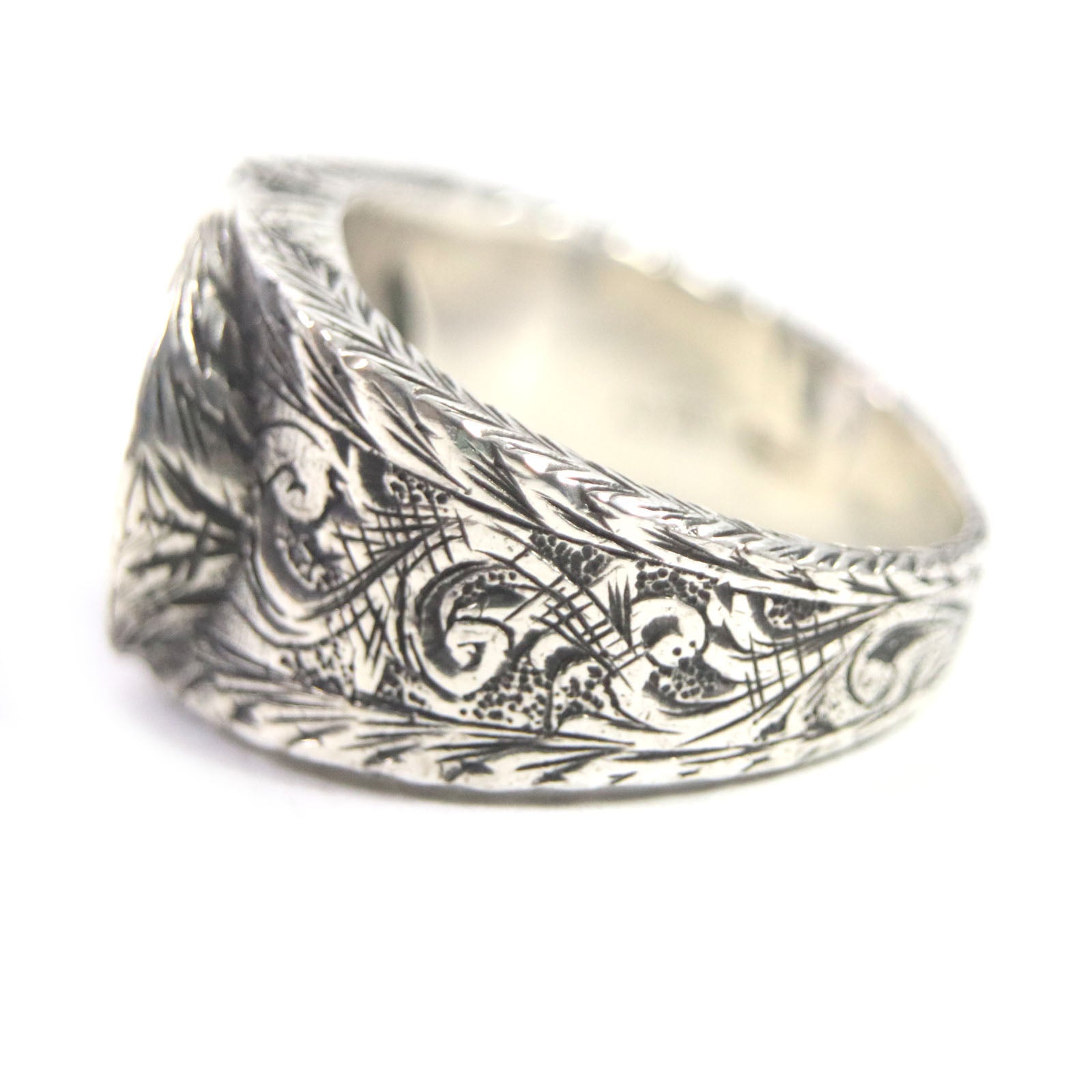 Gucci Silver Interlocking G Arabesque Ring