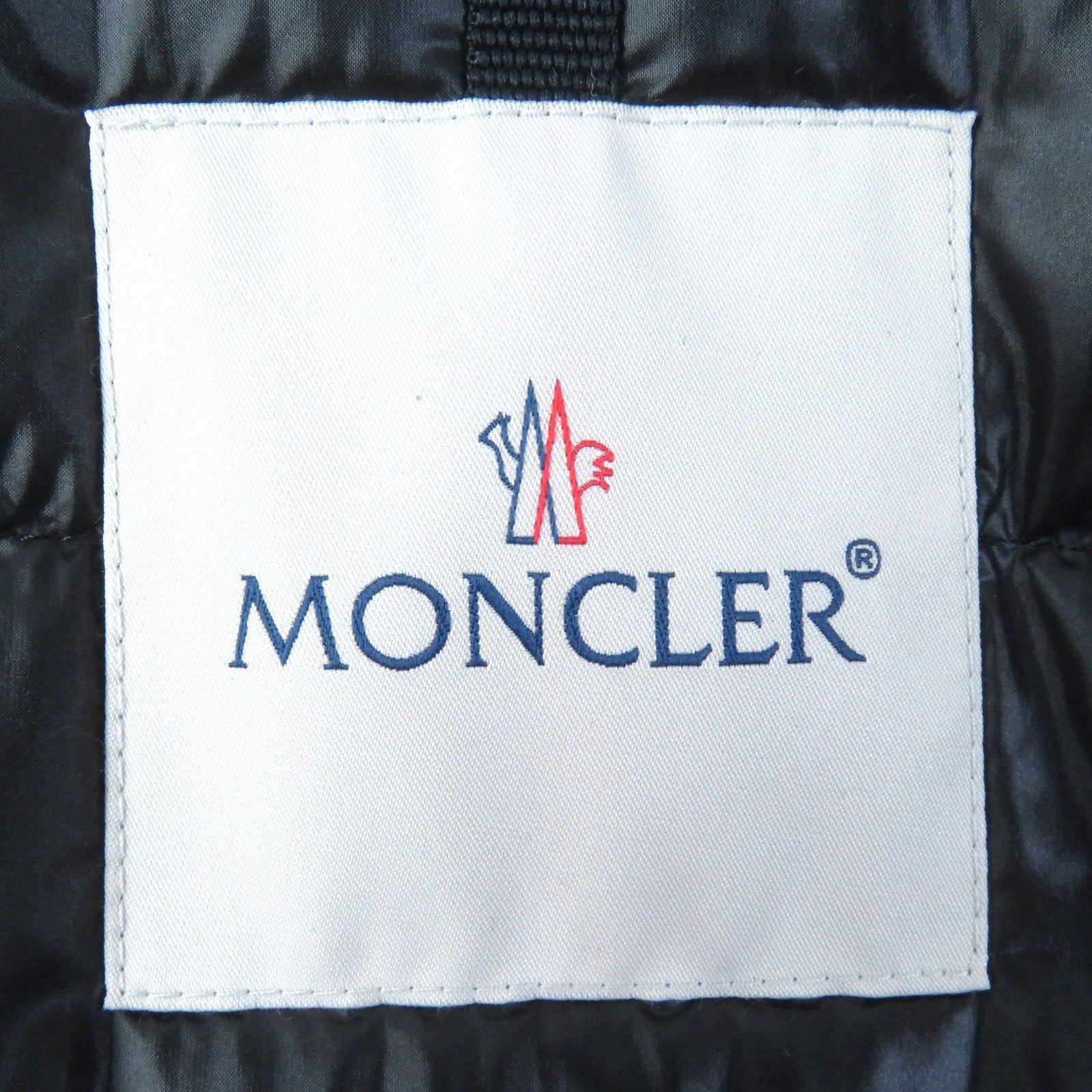 Moncler ARPONT Nylon Down Jacket Black