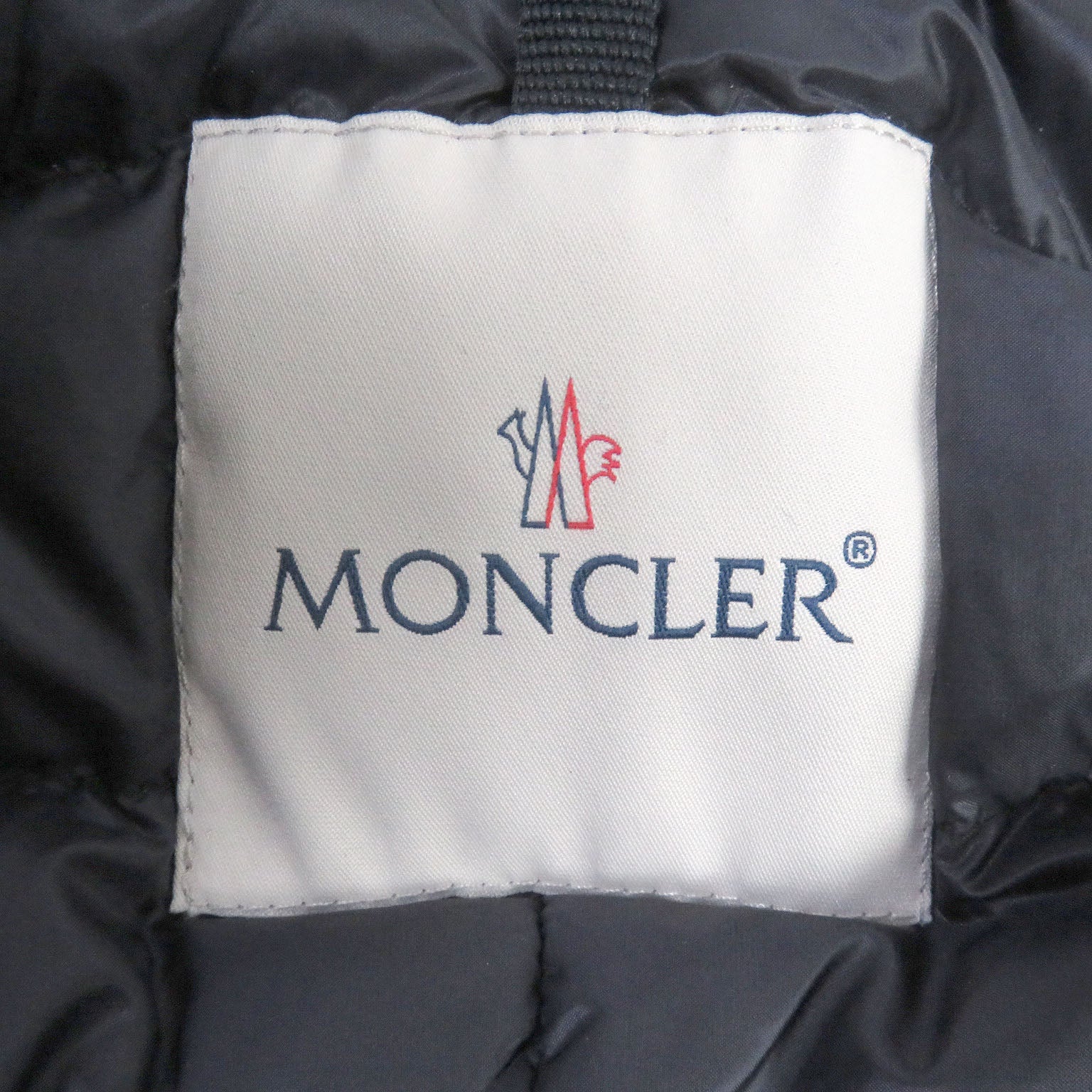 Moncler DAUMERAY Hooded Down Jacket Navy