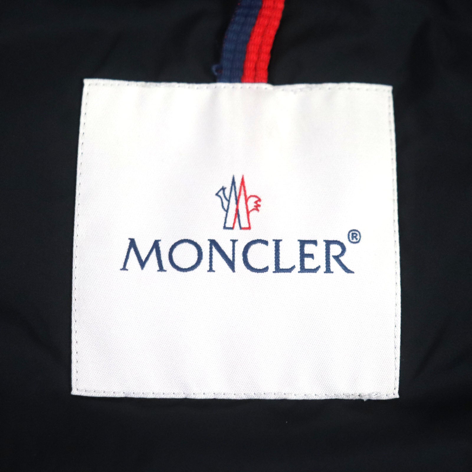 Moncler AGAR Nylon Down Jacket Navy