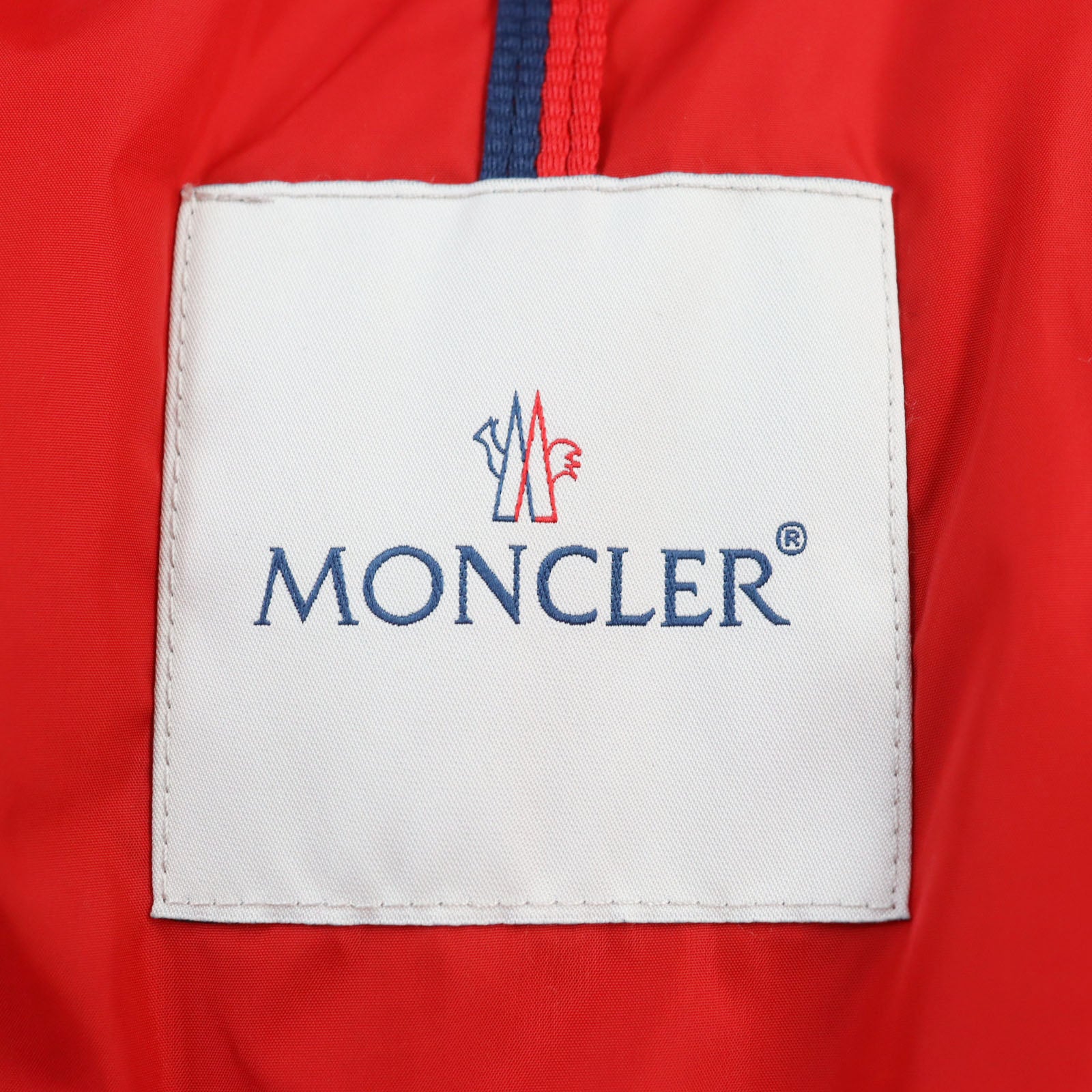 Moncler MONTCLAR Nylon Hooded Down Jacket Red